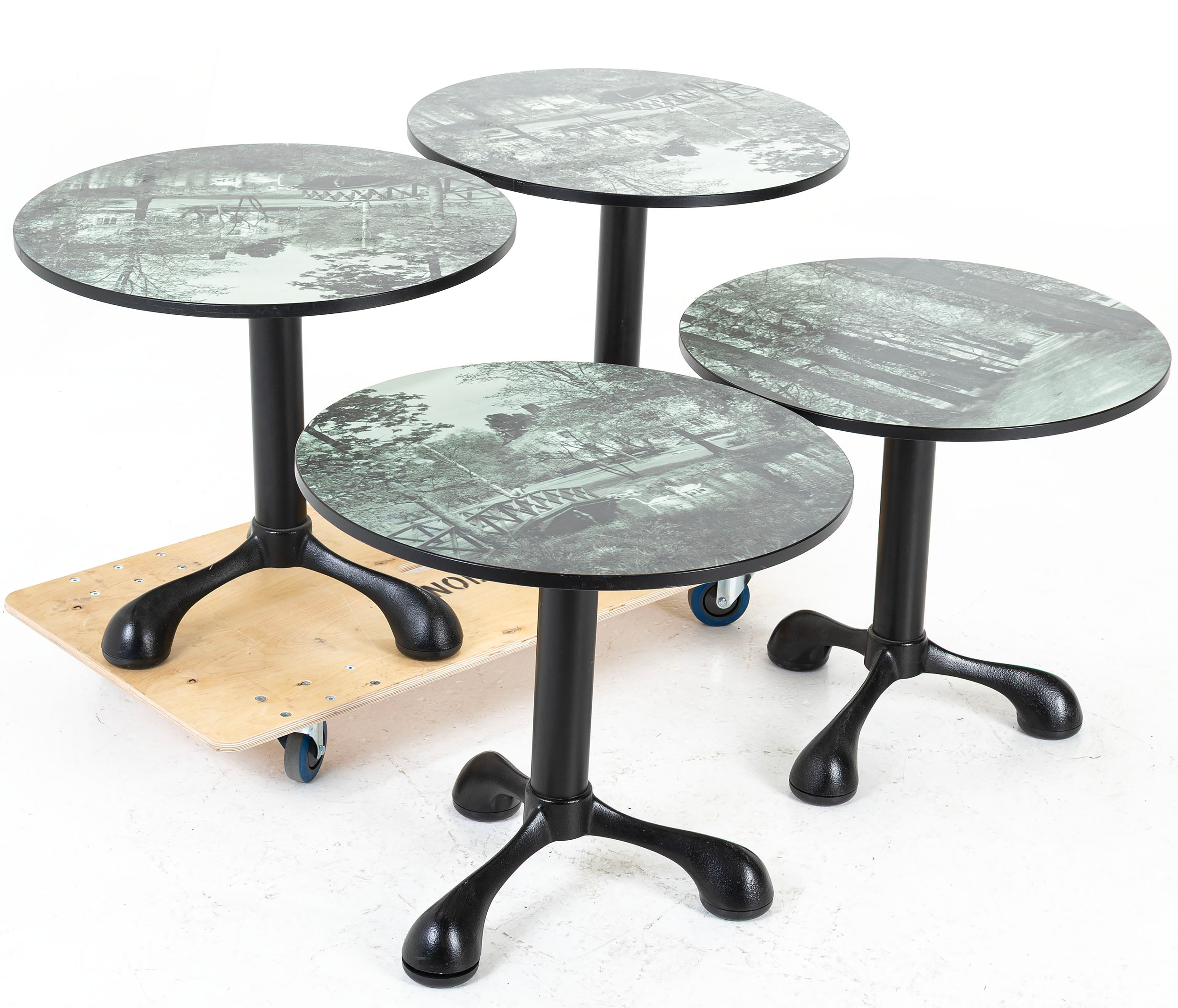 SIDOBORD, 4 st, samtida tillverkning.