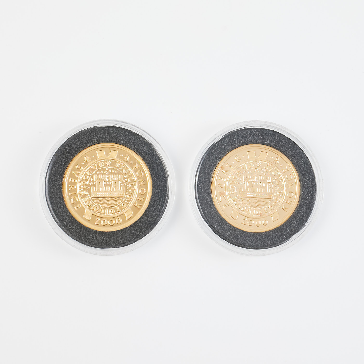GULDMYNT, 2 st., 21.6 k guld, 2000 krona, Stockholm 750 år, Sveriges Riksbank, 2000, i etuier.