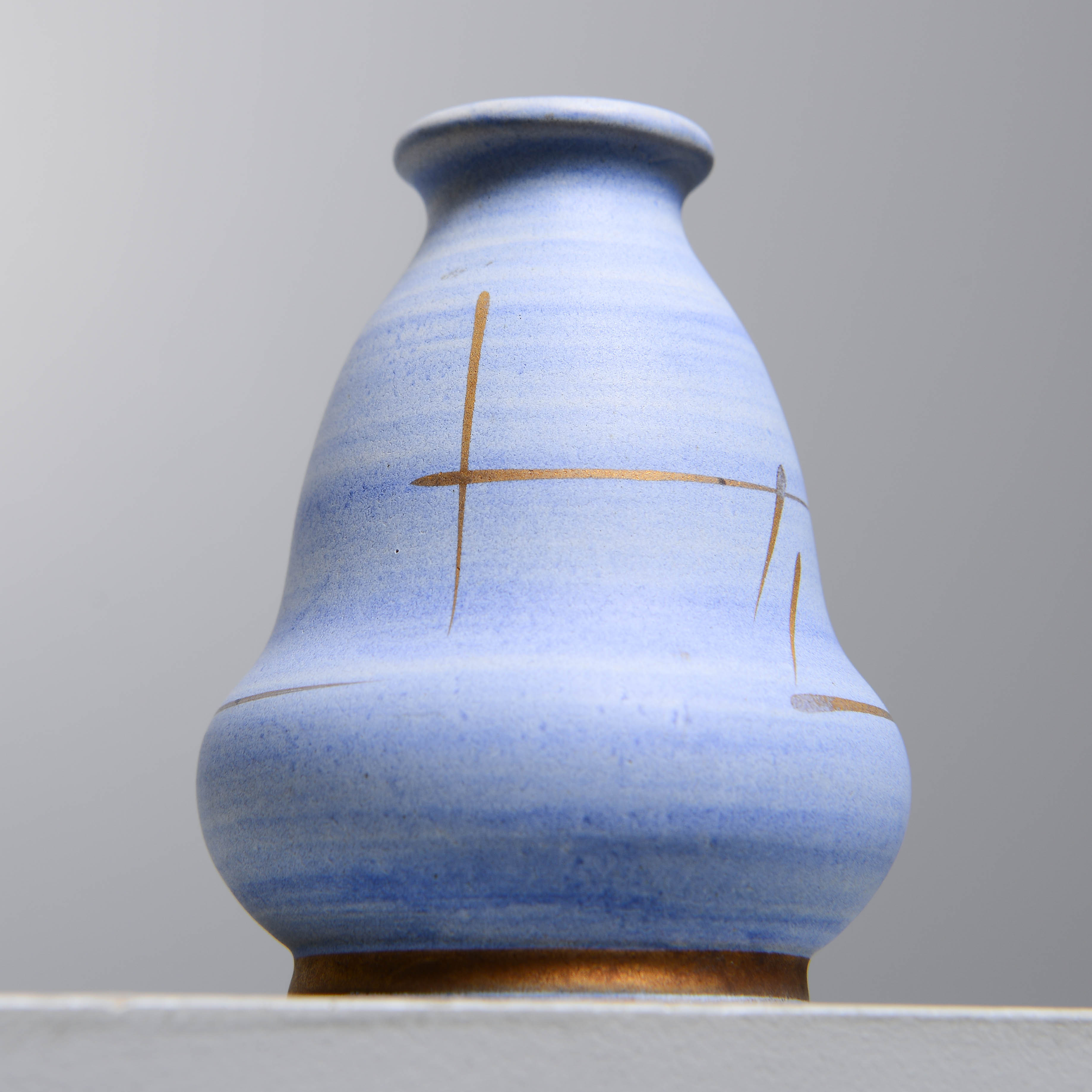 EINAR TÖRNING. Vas, modell 2700, Swedish Grace, Upsala-Ekeby, 1932-34, signerad.