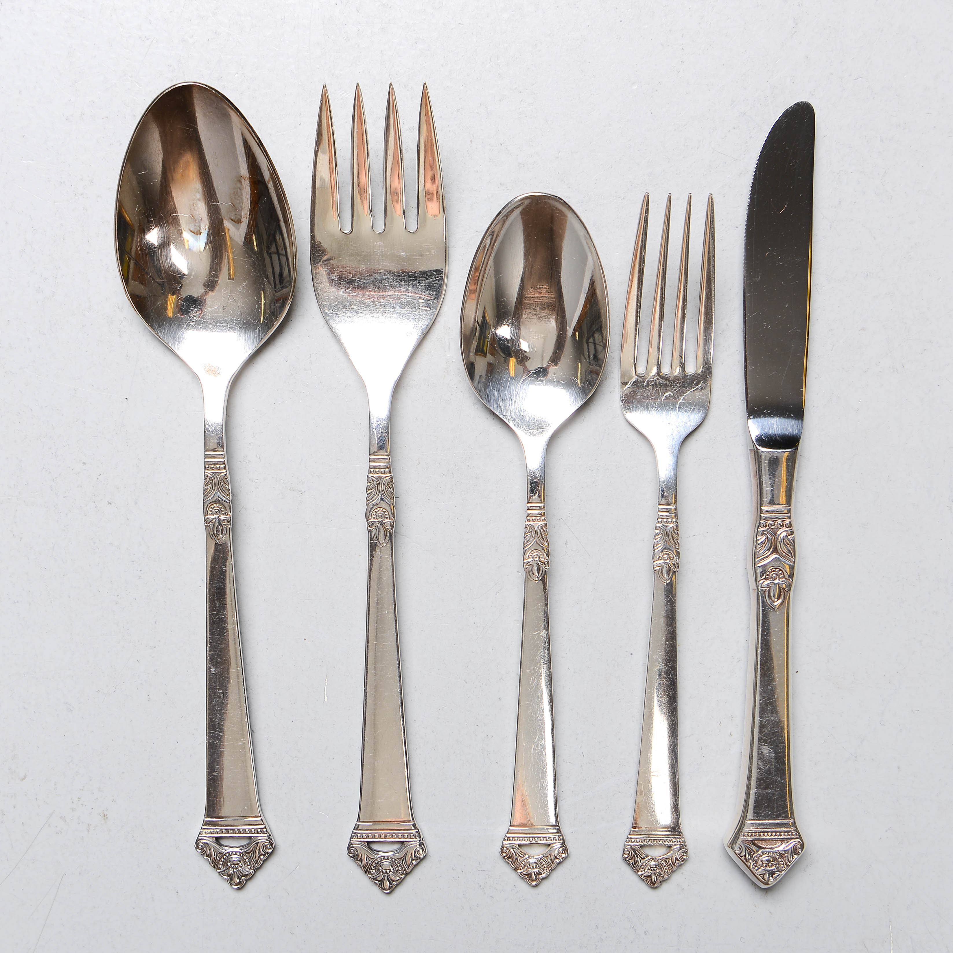 BESTICKSERVIS för 12 personer, silverpläterat rostfritt stål, 1900-tal.