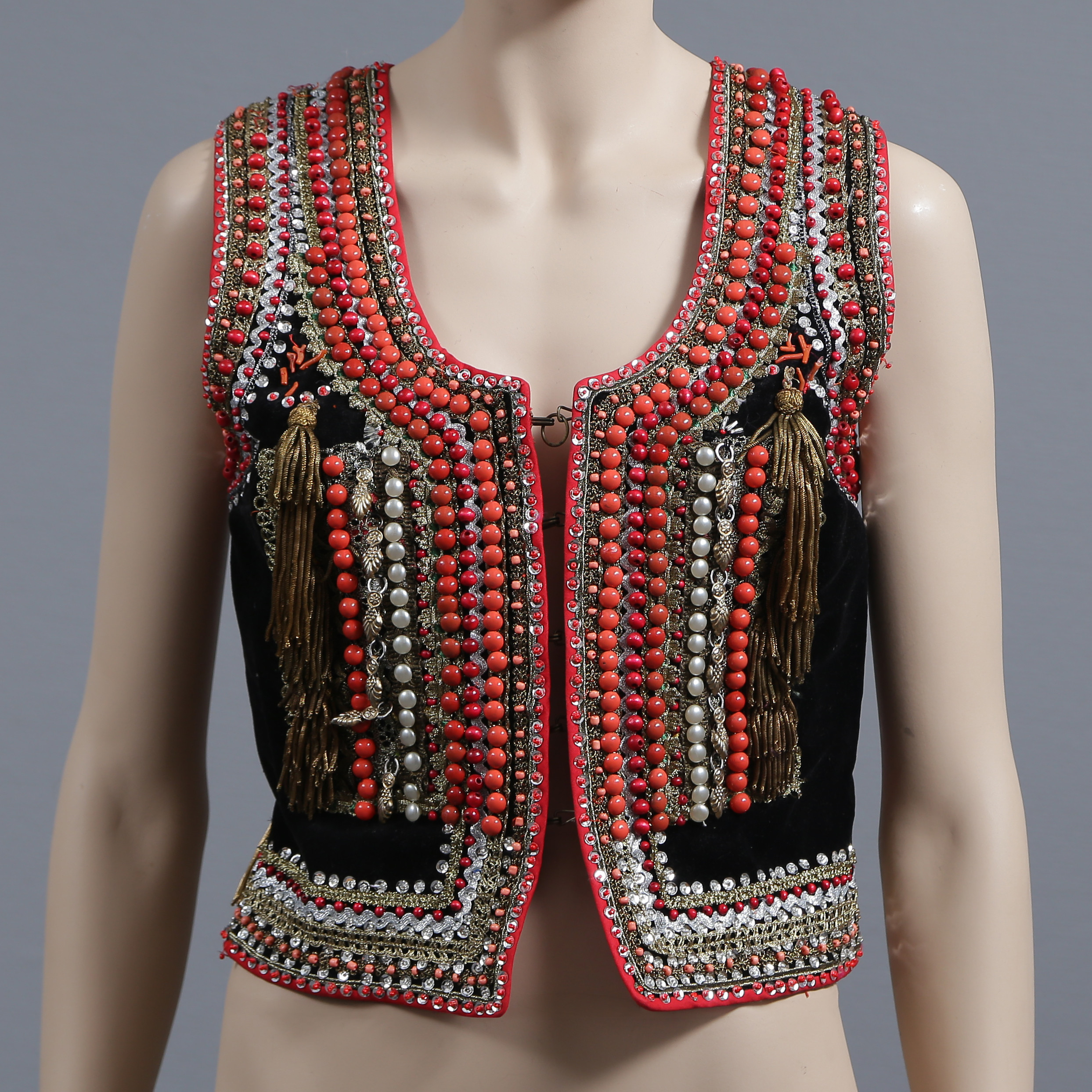 LIVSTYCKE TILL FOLKDRÄKT, KRAKOW POLEN, 1900-TAL.