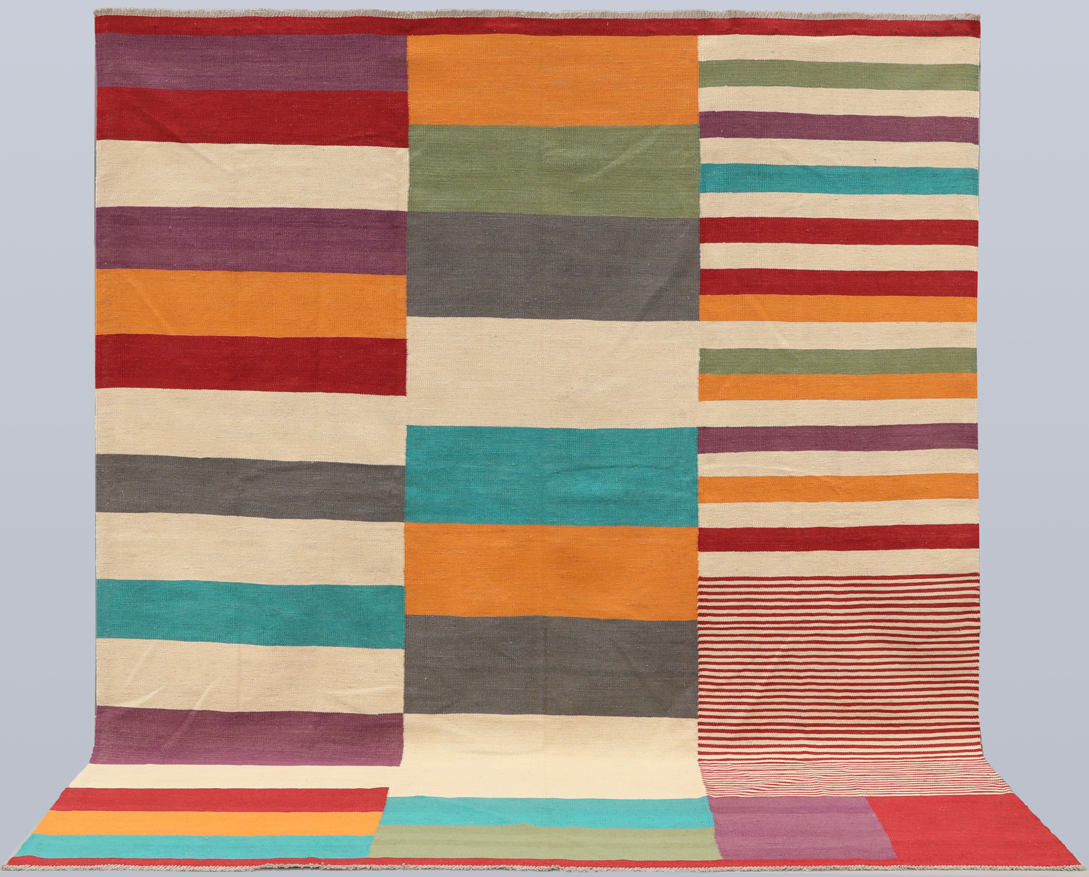 ORIENTMATTA. Kelim modern design, 304 x 255 cm.