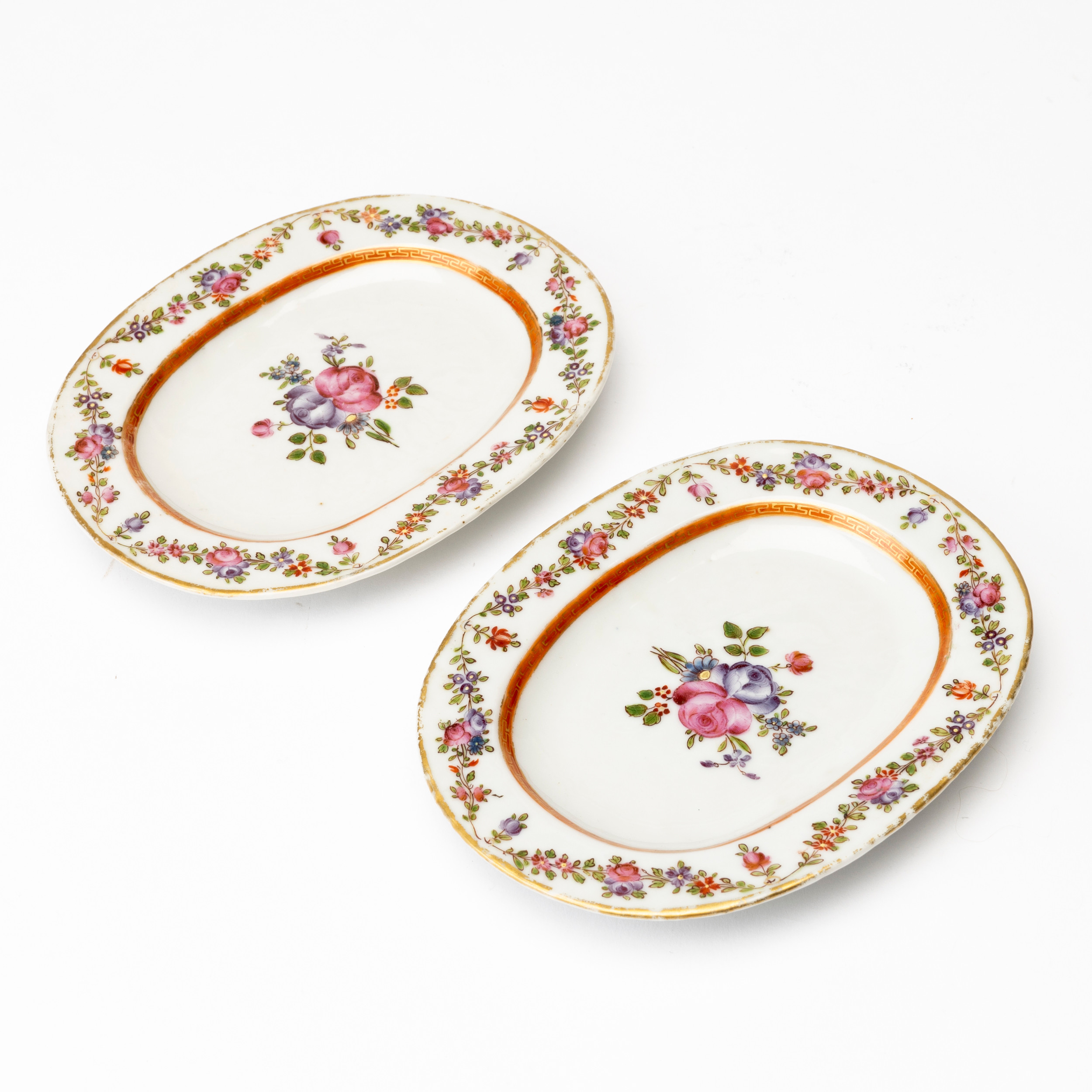 ASSIETTER, ett par, Kompaniporslin för Europeisk marknad, Qianlong 1736-1795).