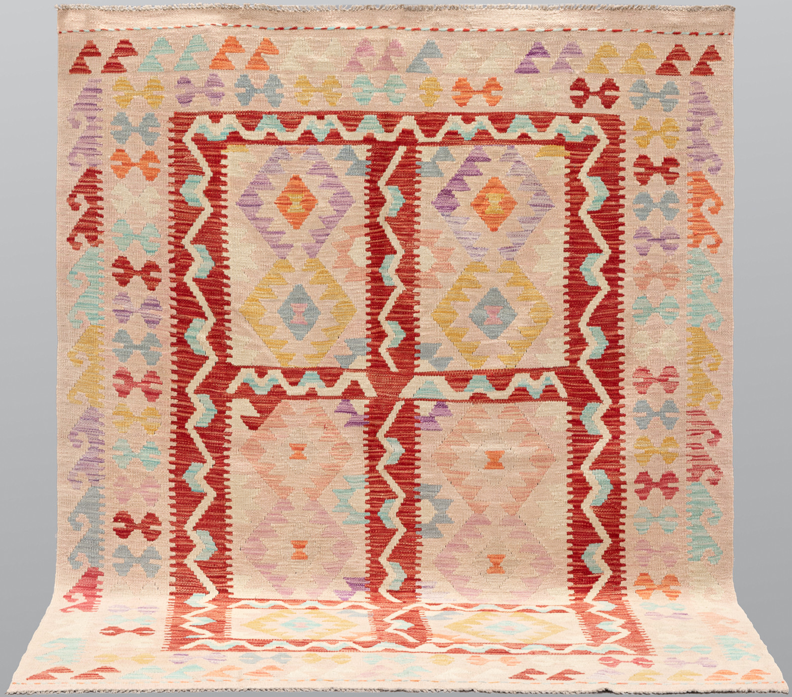 ORIENTMATTA. Kelim klassisk design, 235 x 174 cm.