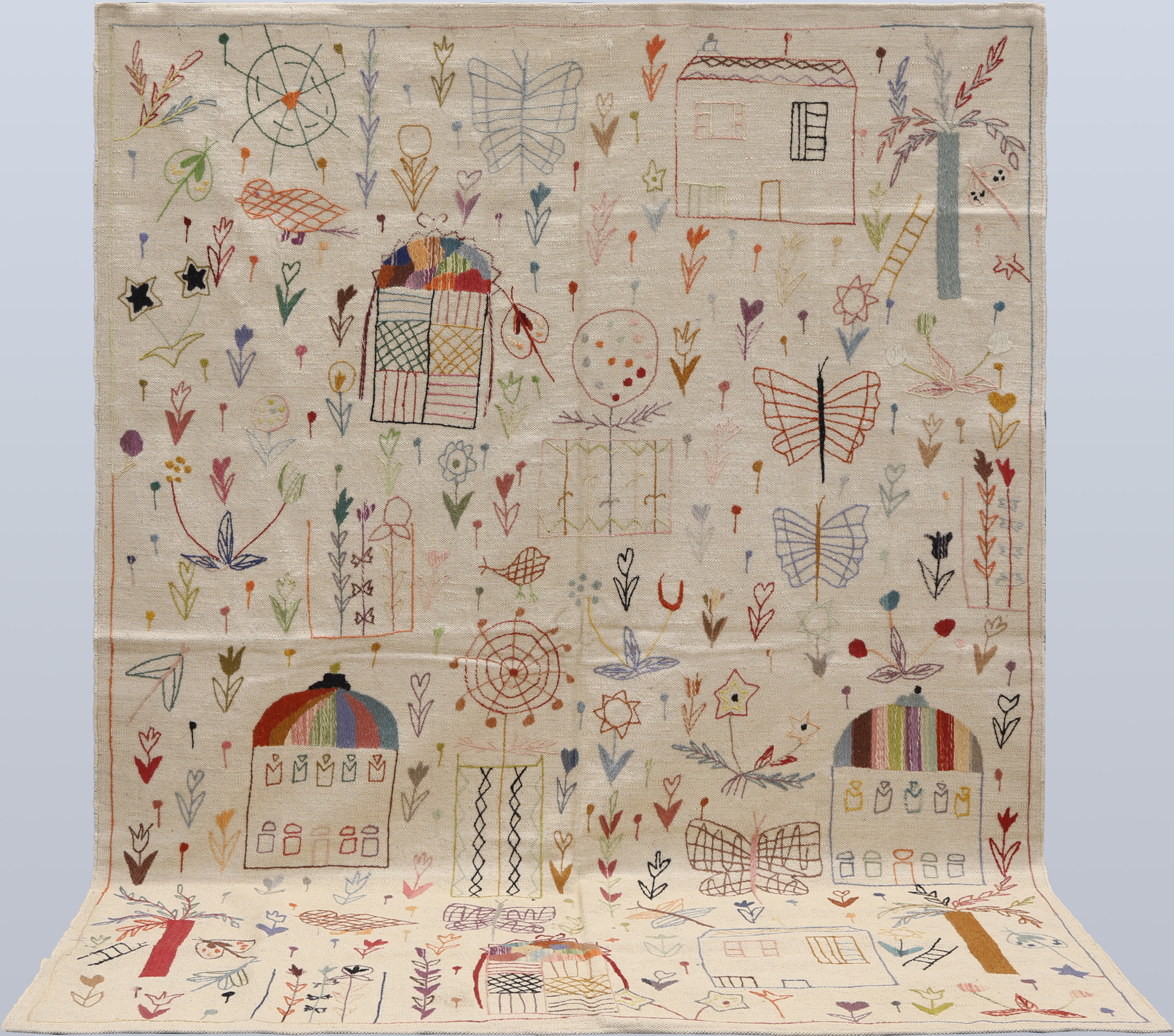 ORIENTMATTA. Kelim med handbroderad dekor, bomullsfodral på baksidan, 234 x 177 cm.