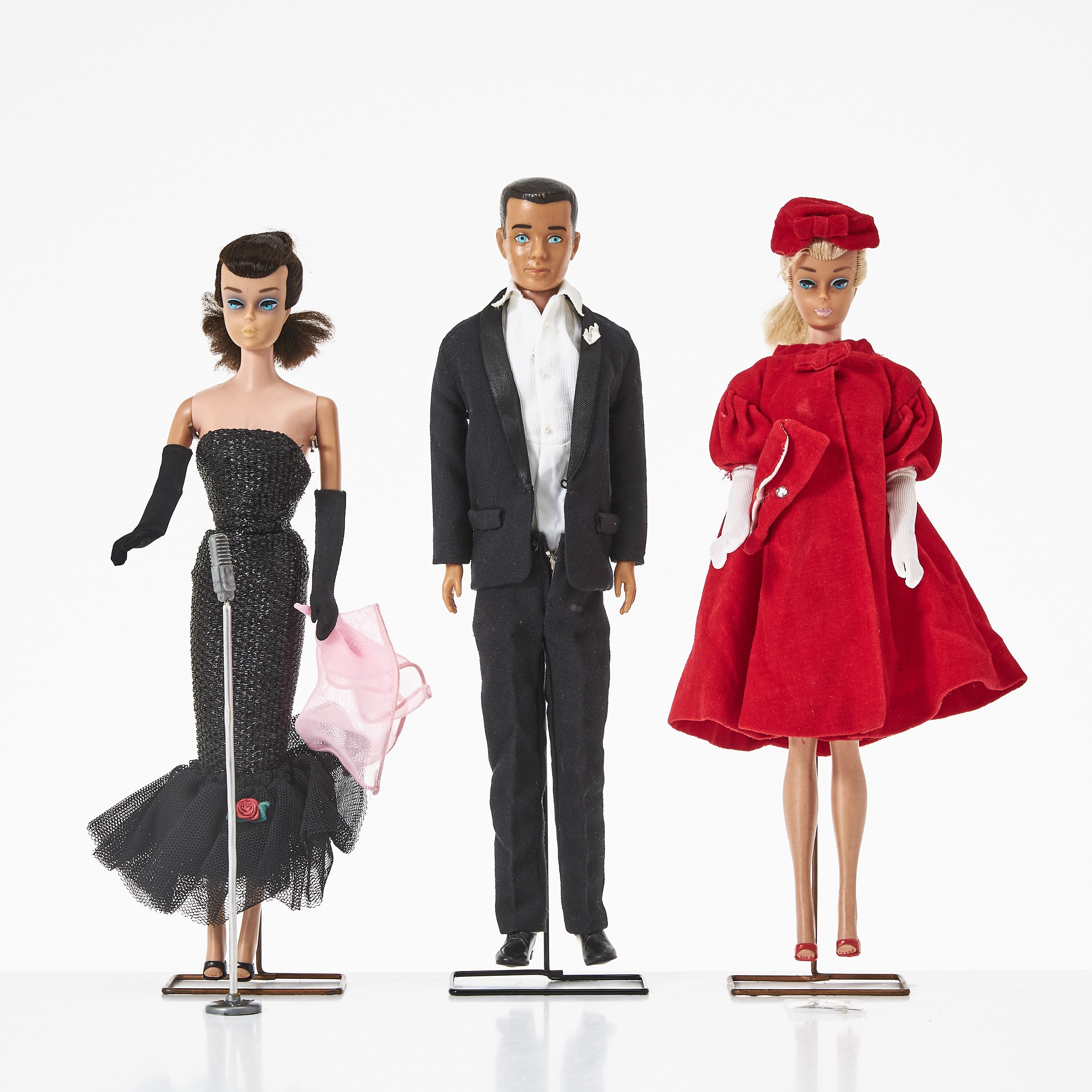 BARBIE, (2), KEN, Outfits, Boxes, Stands, Accessories, 1960:s, Mattel.