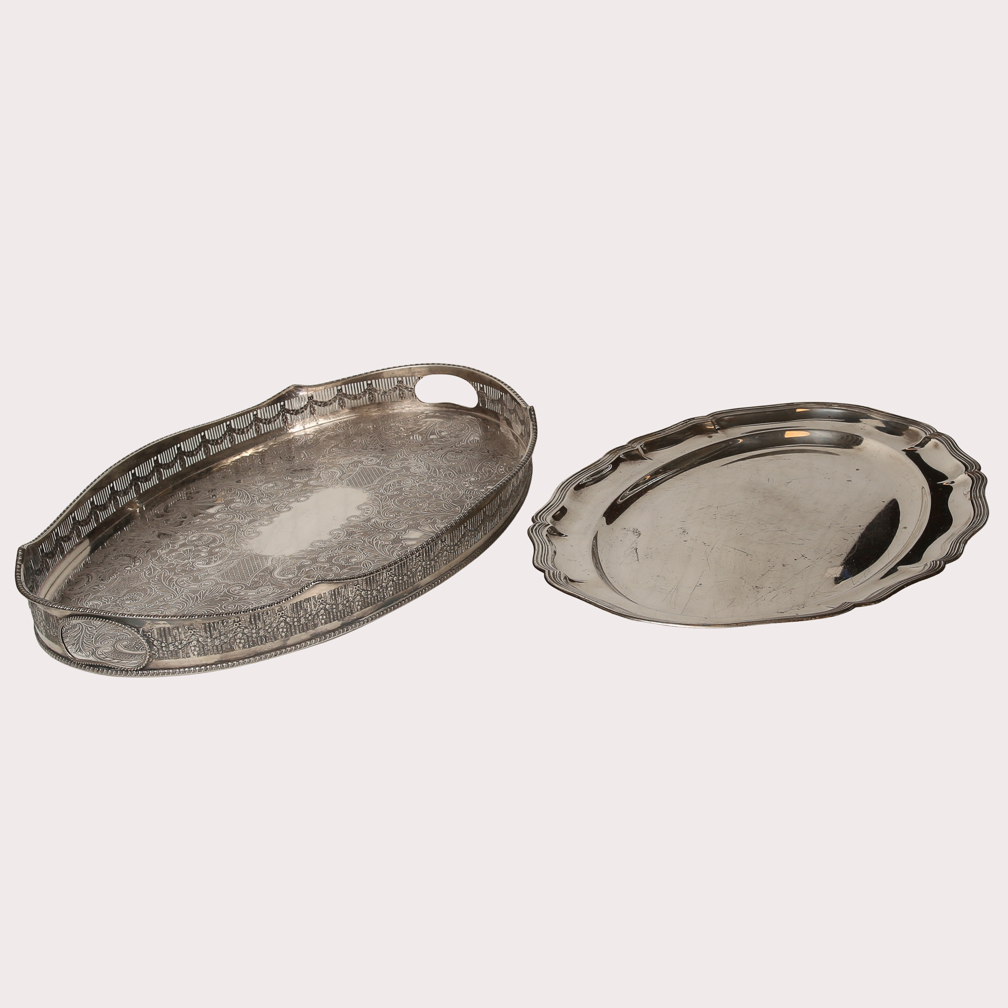 SERVERINGSFAT, bla Sheffield Enland, nysilver mm, 2 stycken.