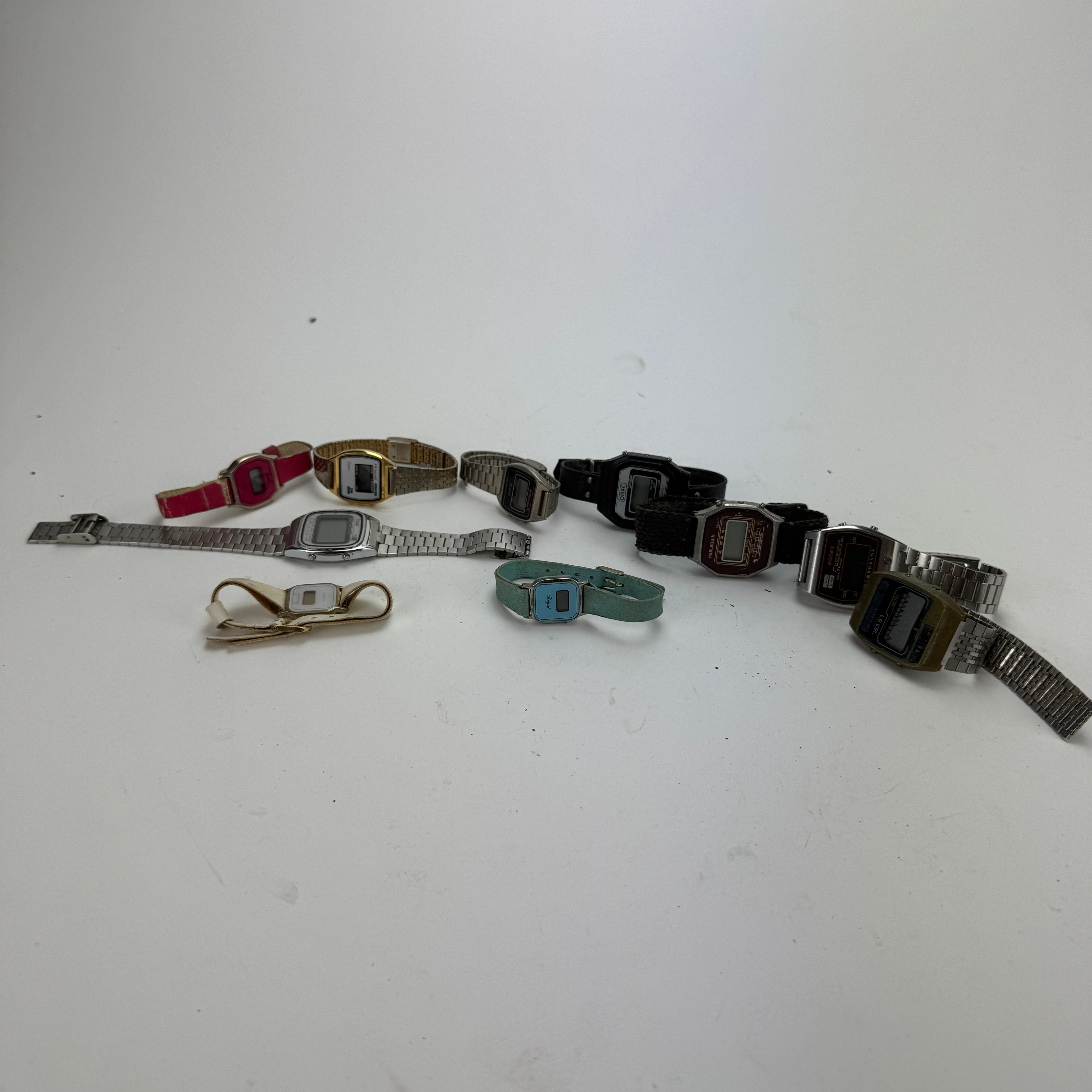 DIGITALA ARMBANDSUR, 10 st, bland annat Ronex, Pulsar.