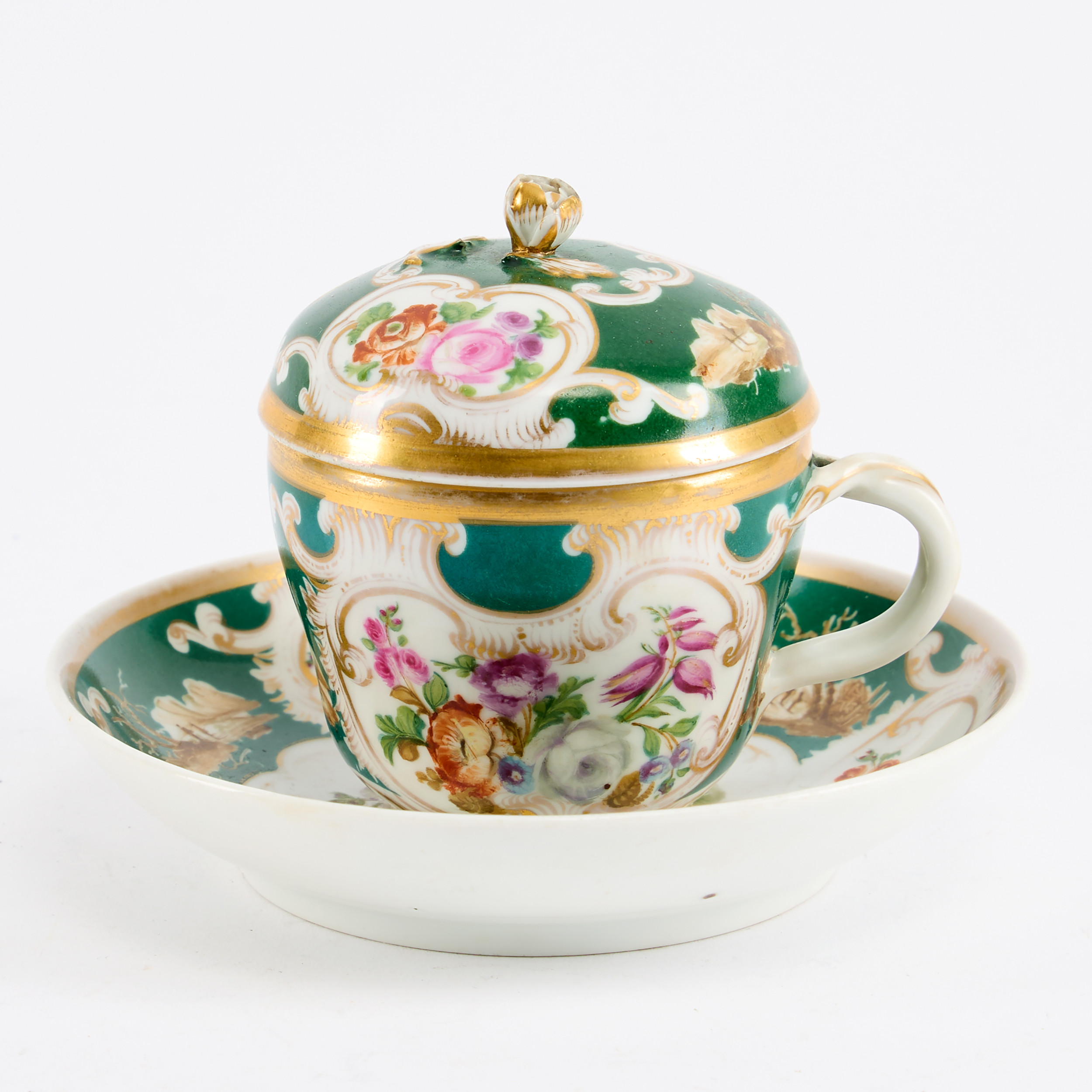 CREMEKOPP MED LOCK OCH UNDERFAT. Alexander Popoff, Gorbunovo-fabriken, Ryssland, 1800-tal.