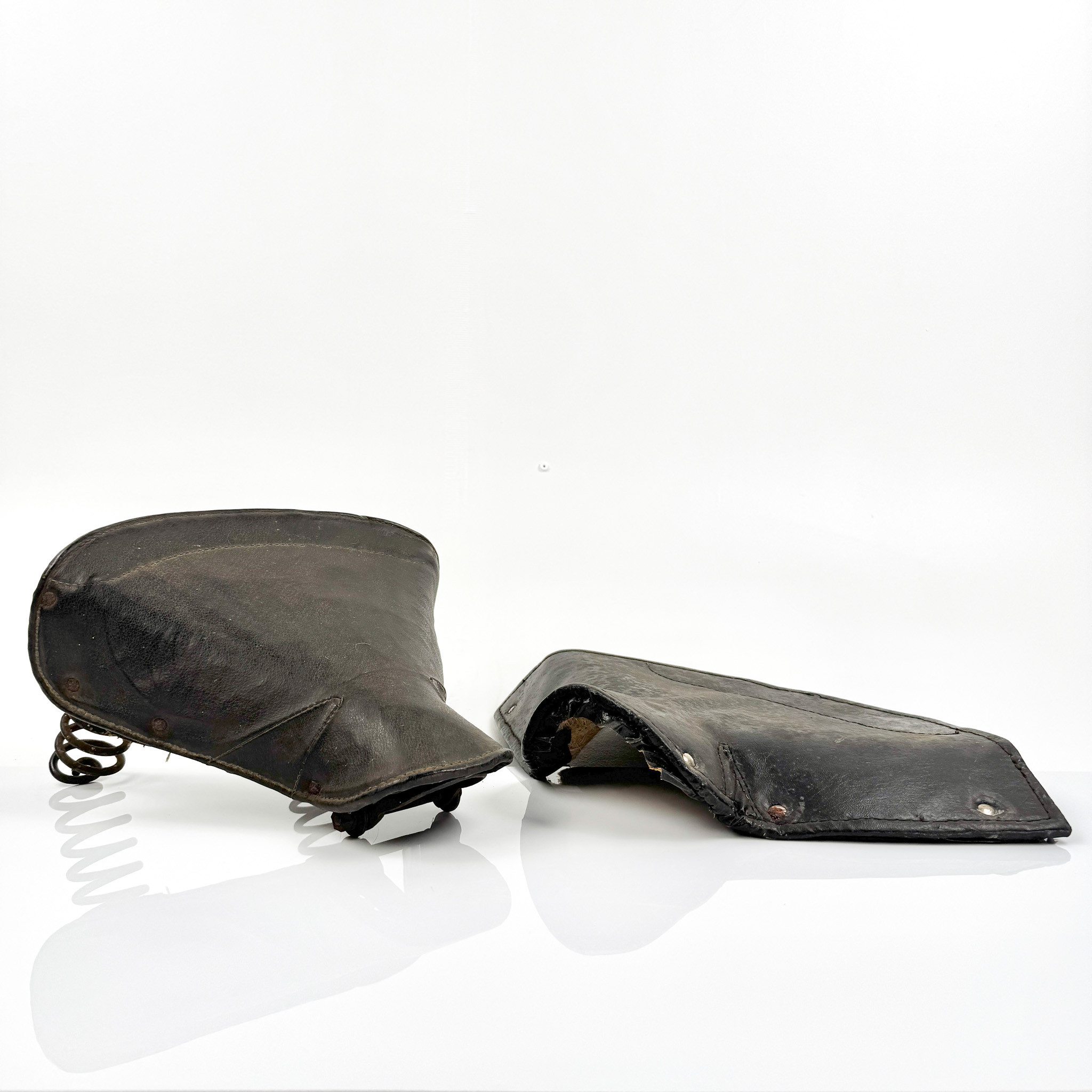 LYCETT, sadel och överdrag, 1920/30-tal, England.