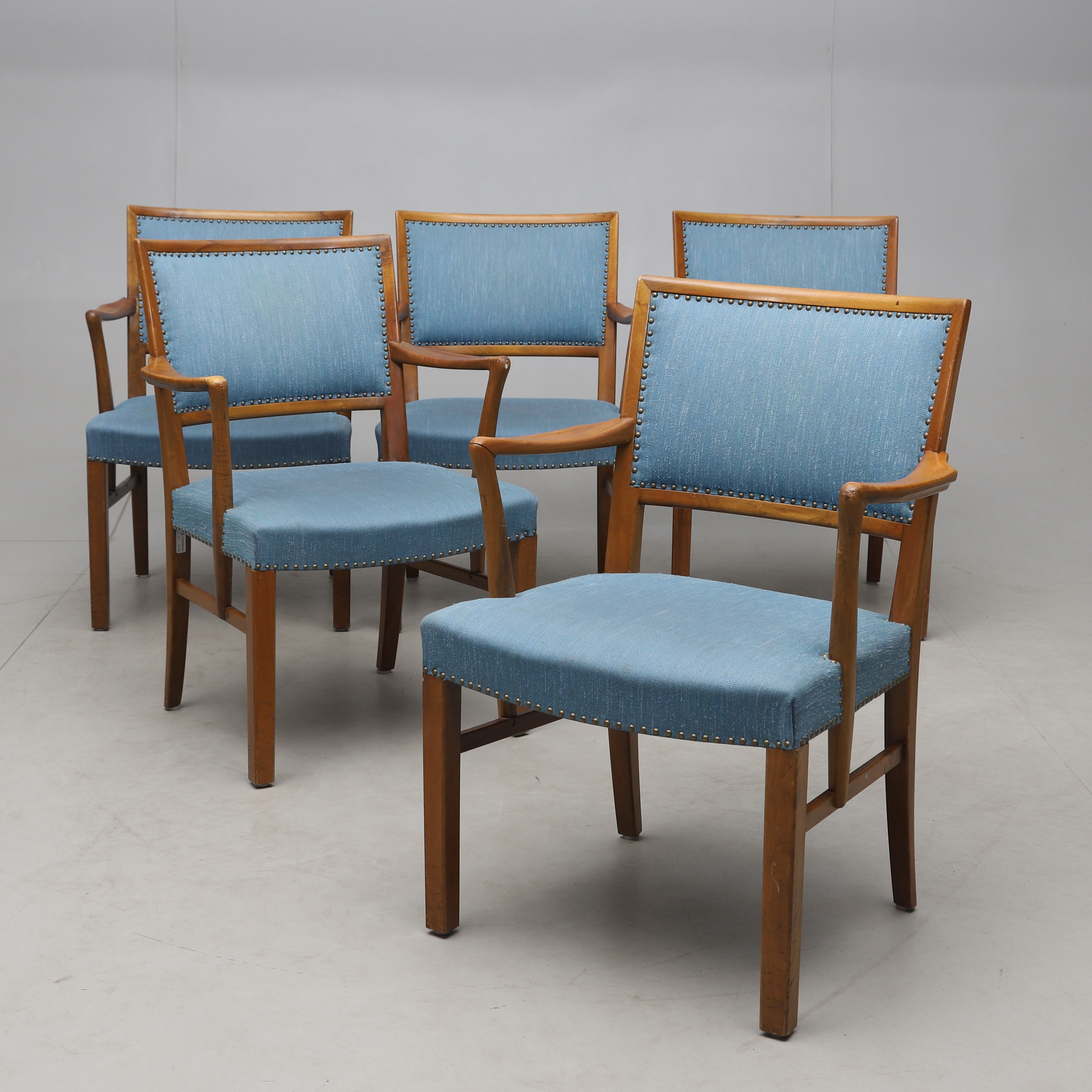 KARMSTOLAR, 5 st, valnöt, Swedish modern, 1940/50-tal.