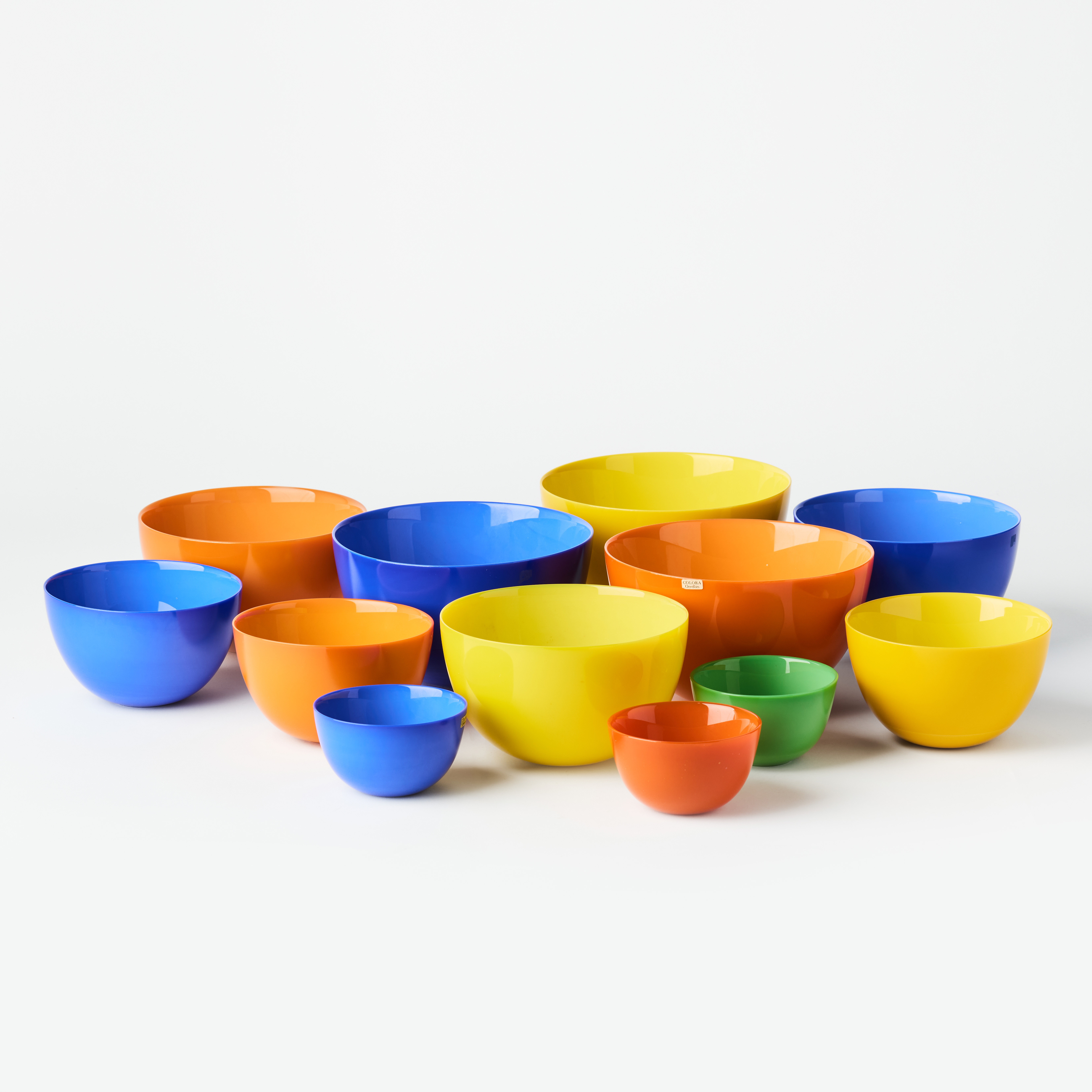 SVEN PALMQVIST. "Colora", skålar 12 st., Orrefors, centifugerat glas.
