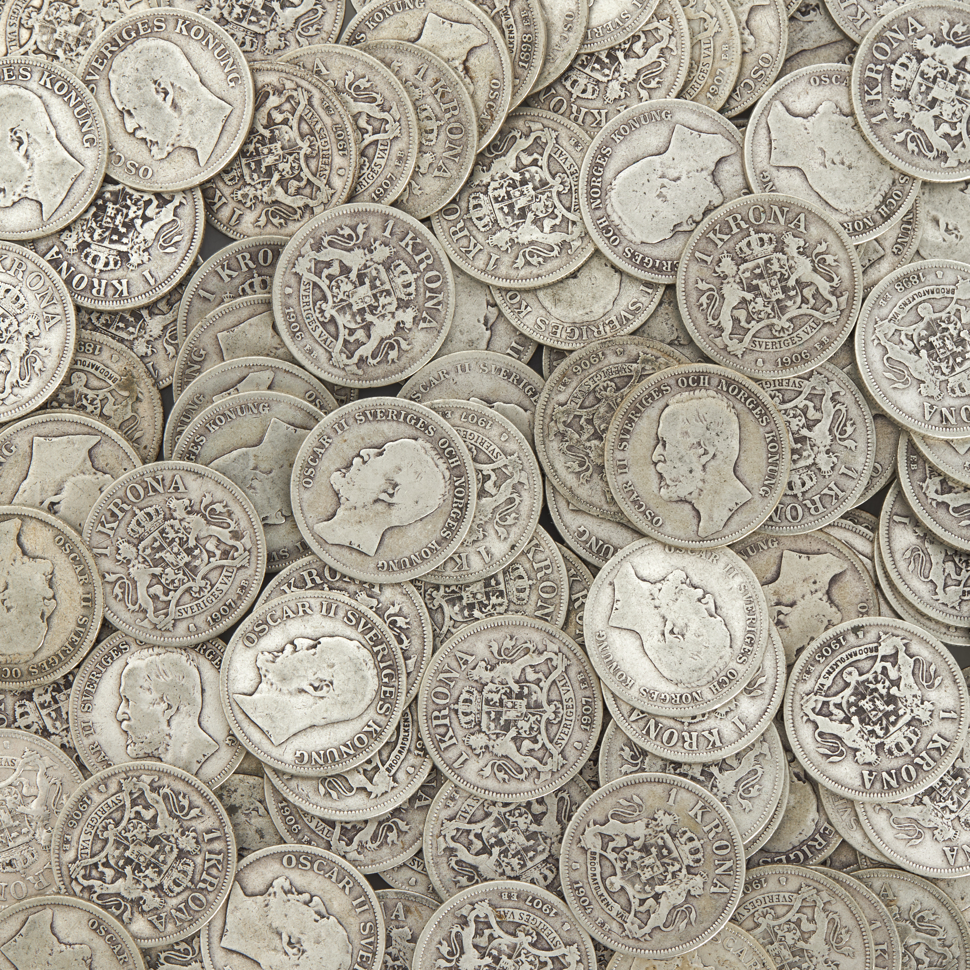 SILVERMYNT, OII - GV, 100 st 1-kronor 1875-1941.