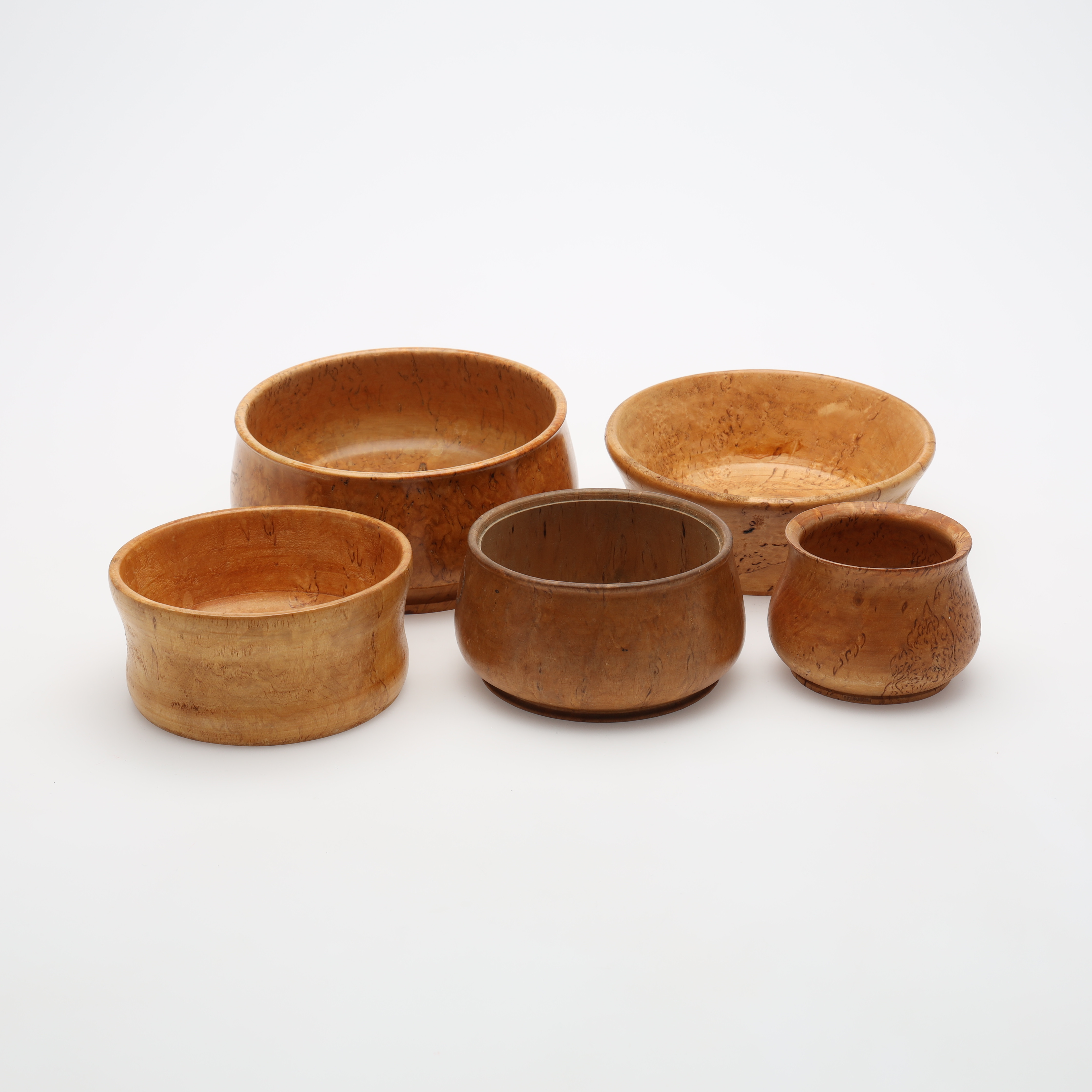 SKÅLAR, 5 stycken, masurbjörk, 1800/1900-tal.
