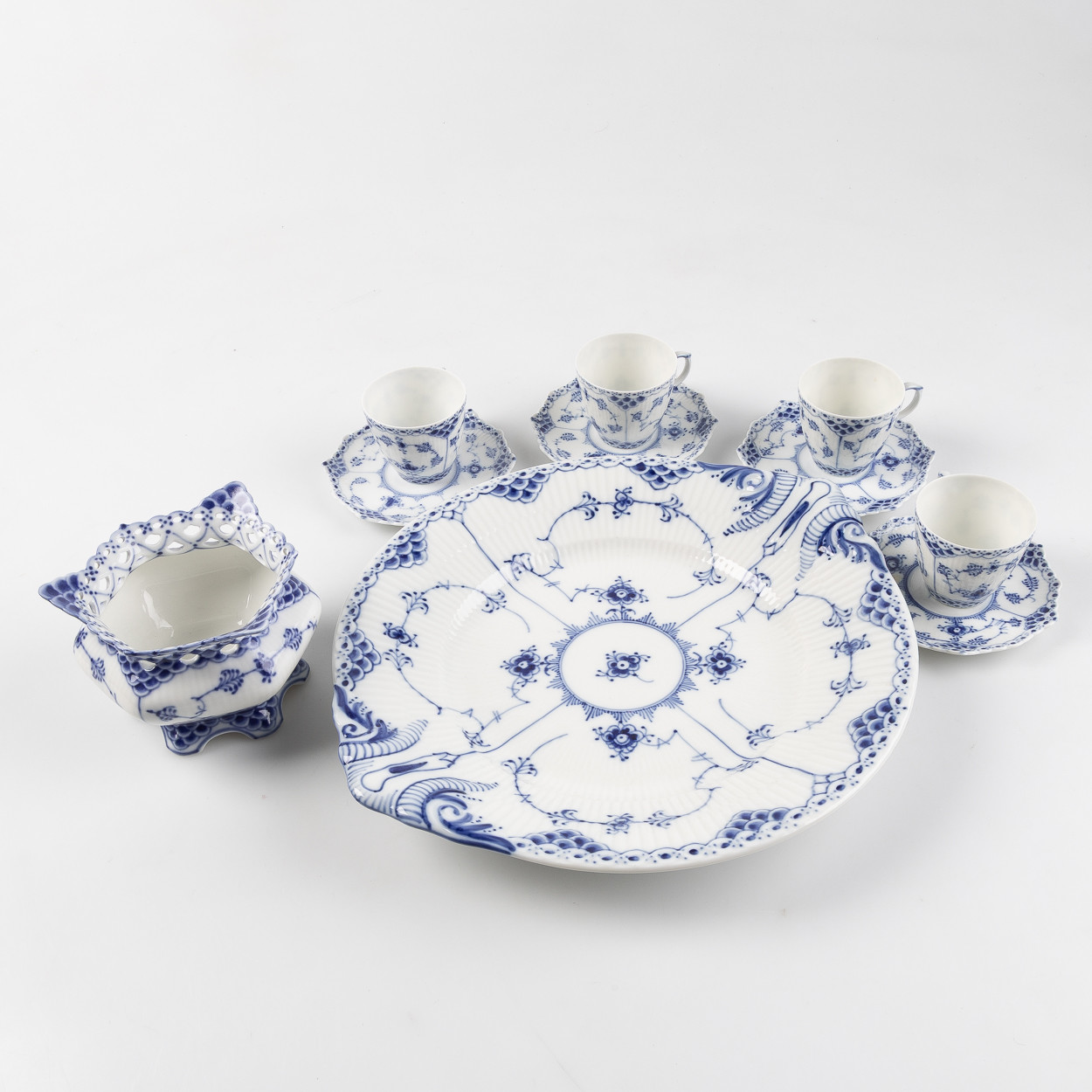 SERVISDELAR, 6 delar, "Musselmalet", Royal Copenhagen.