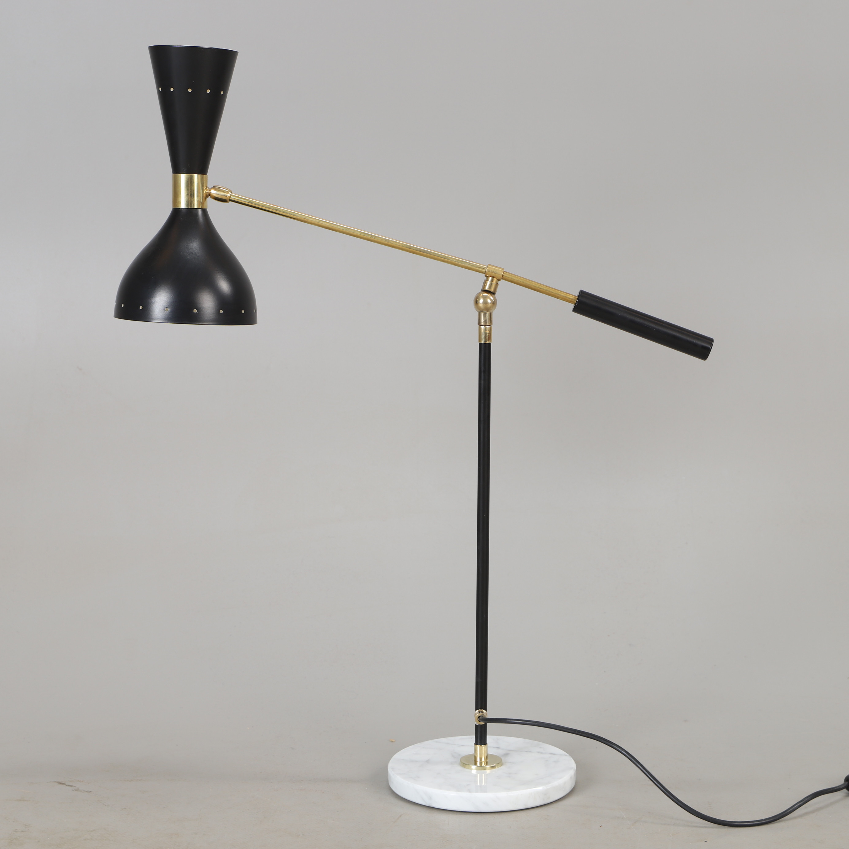 BORDSLAMPA, "Crane Moonlight", Luci Progetti, Parma, Italien, samtida.