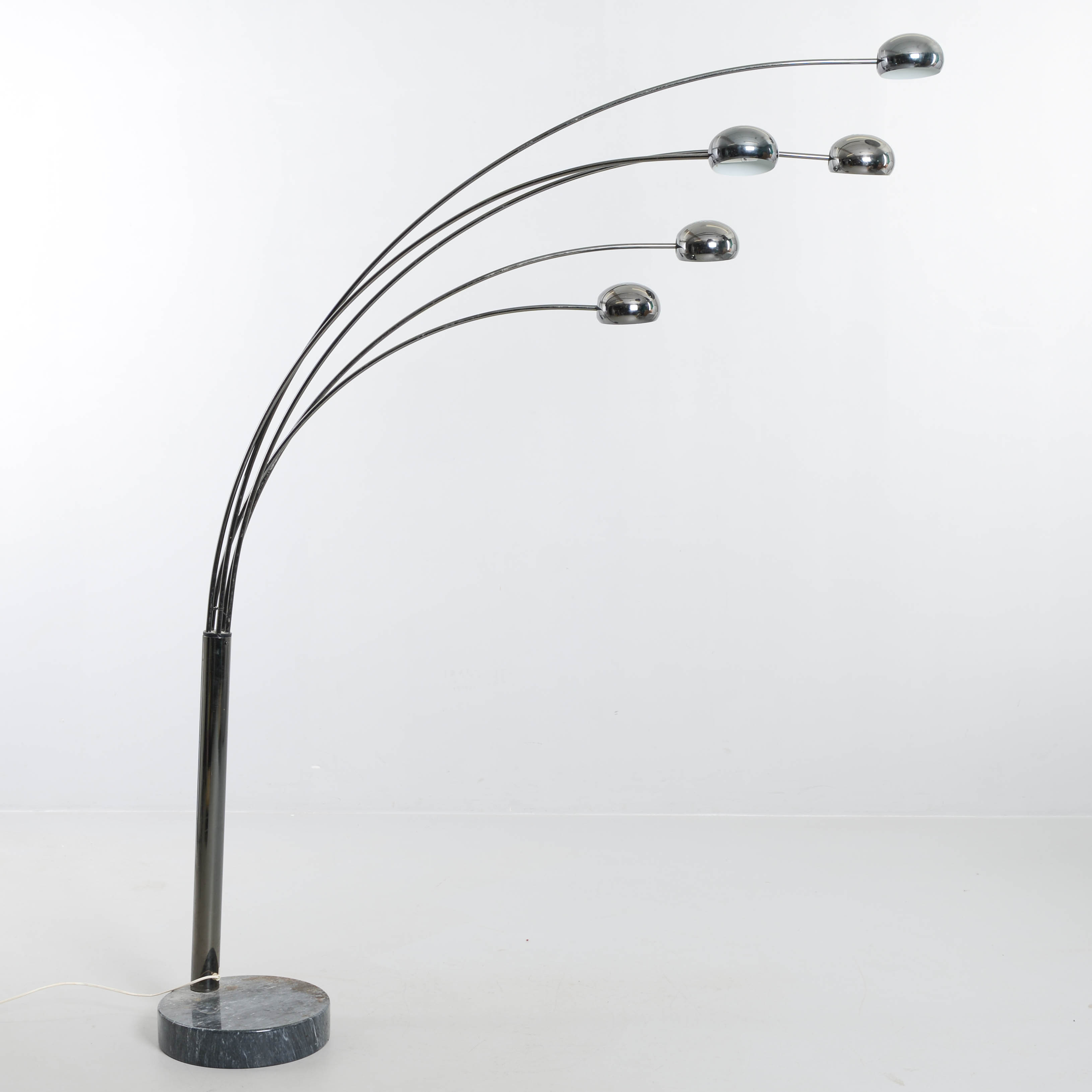 GOLVLAMPA, Lamp Gustaf, 1900-talets senare del.