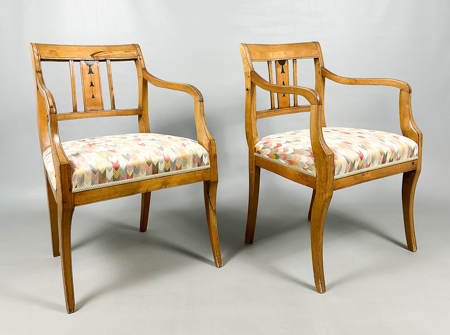 KARMSTOLAR, Ett par, Empire, Björk, Sekelskiftet 18/1900.