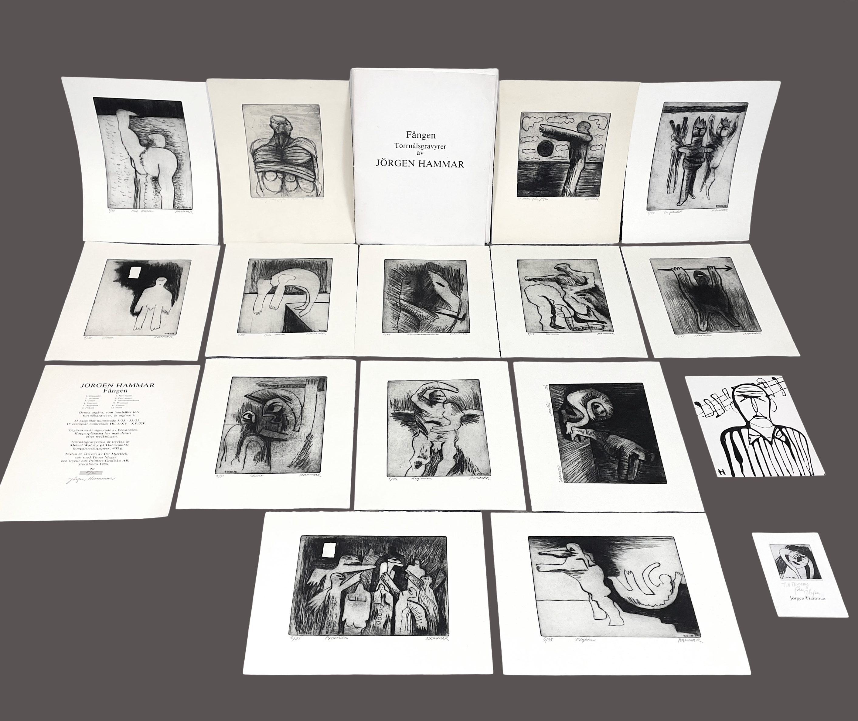 JÖRGEN HAMMAR. Torrnålsgravyrer, 12 st. Ur konstmappen "Fången", numrerade 5/35 & signerade Hammar, samt 2 torrnålsgravyrer & 1 akryl på pannå.
