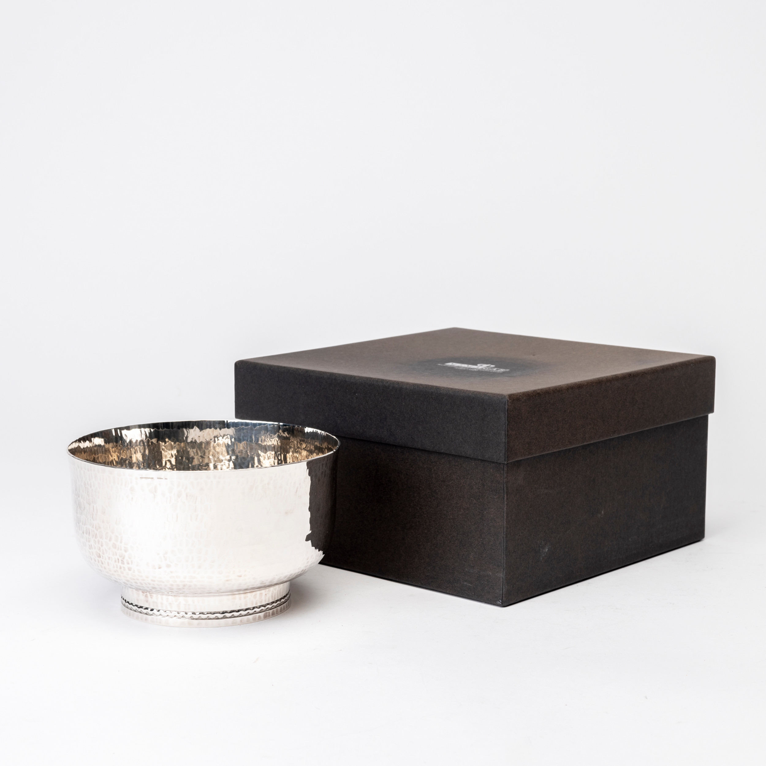 INGRID RÅSTRÖM. Skål på Fot, silver, "Sofiero", formgiven 1973-74, GAB, 2014.