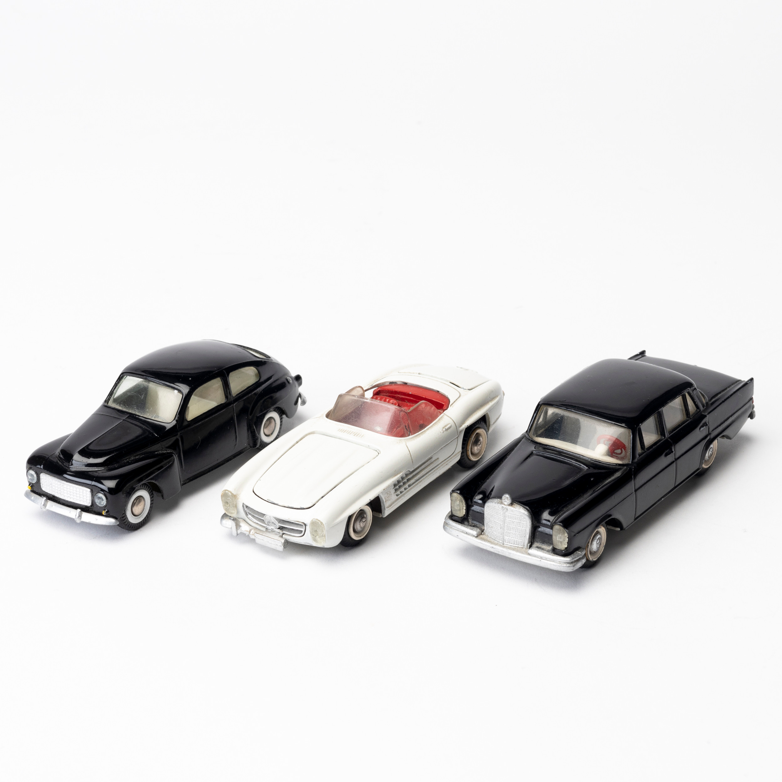 TEKNO, 3 st, Mercedes-Benz samt Volvo PV544, Danmark.