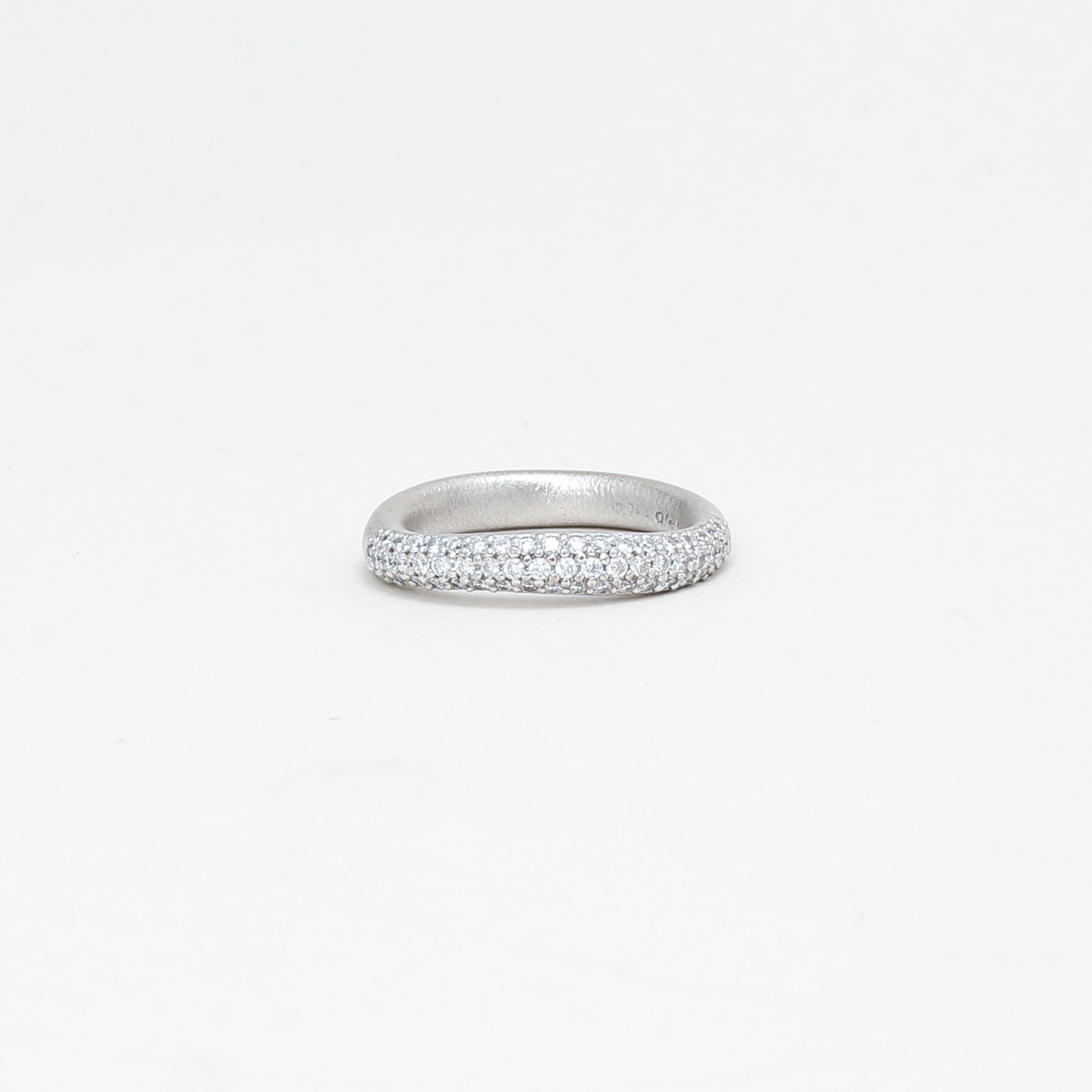 CHARLOTTE LYNGGAARD. Ring, "Love ring 4" 18k vitguld, diamanter 0,71ct, Ole Lynggaard.