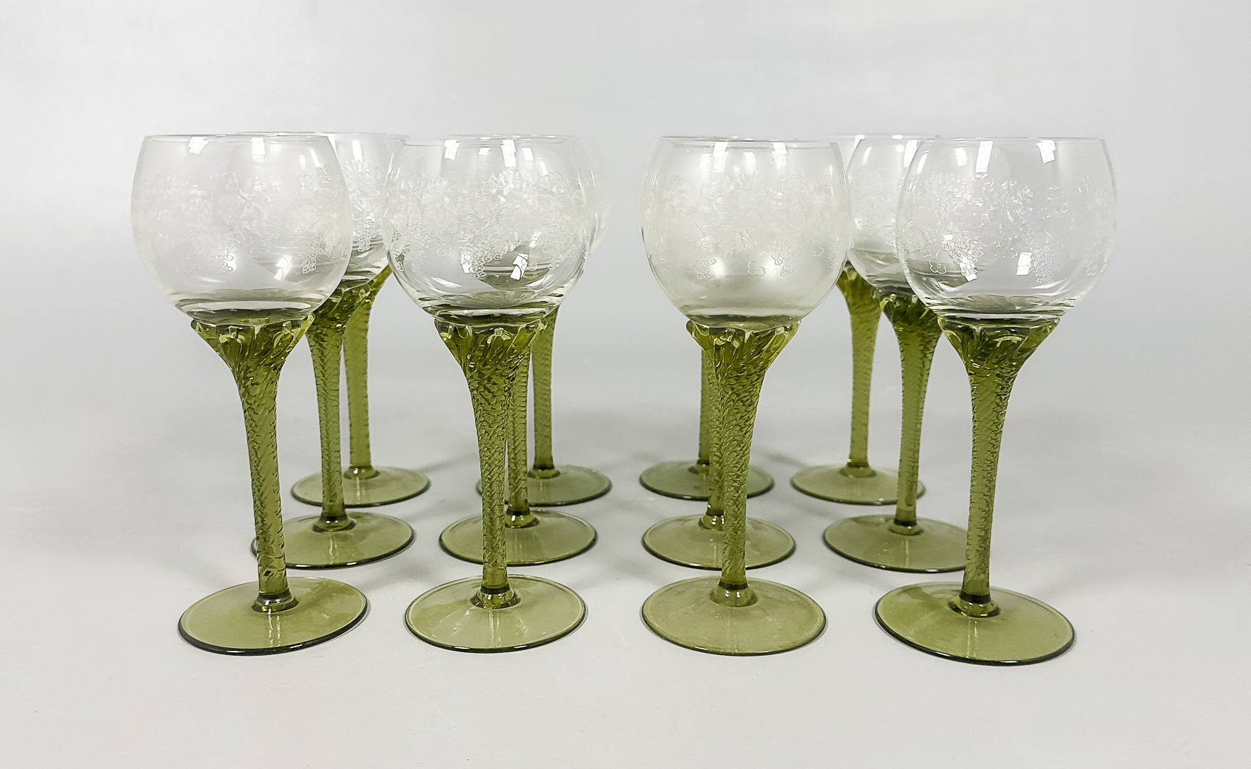 REMMARE, 12 st, pantograferad dekor, 1900-tal.