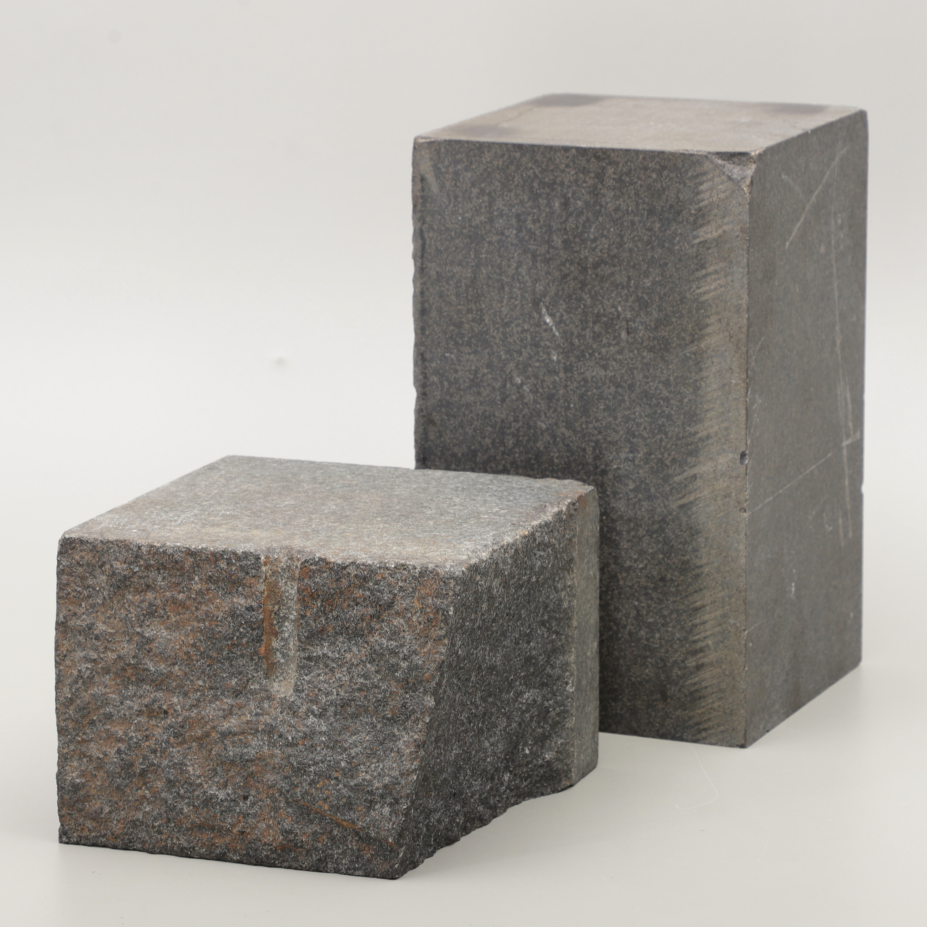 STENSOCKLAR, 2 st, granit.