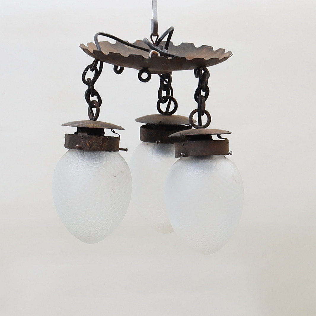 TAKLAMPA, Jugend, tidigt 1900-tal.