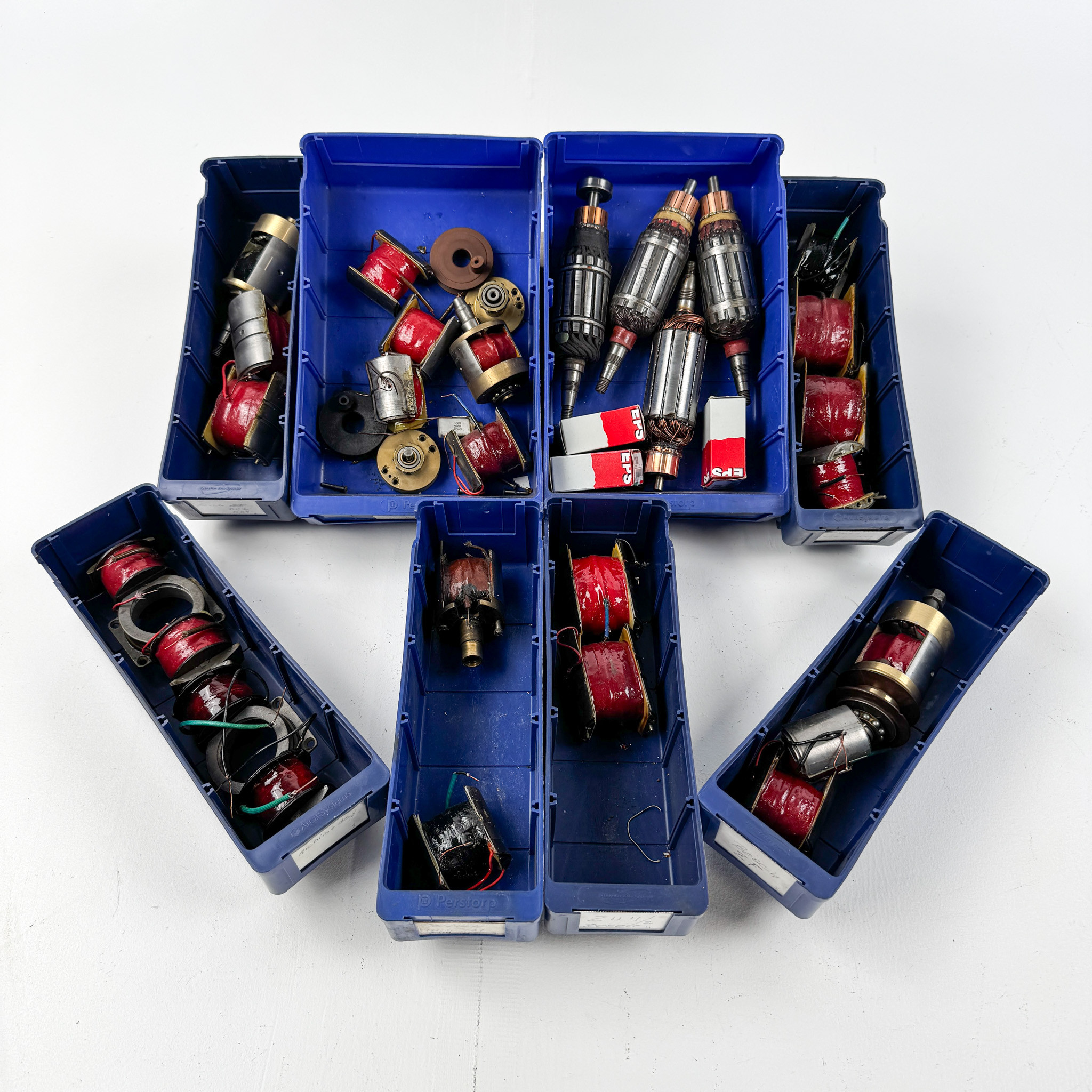 BOSCH, magnetdelar, parti, omkring 1900-talets mitt.