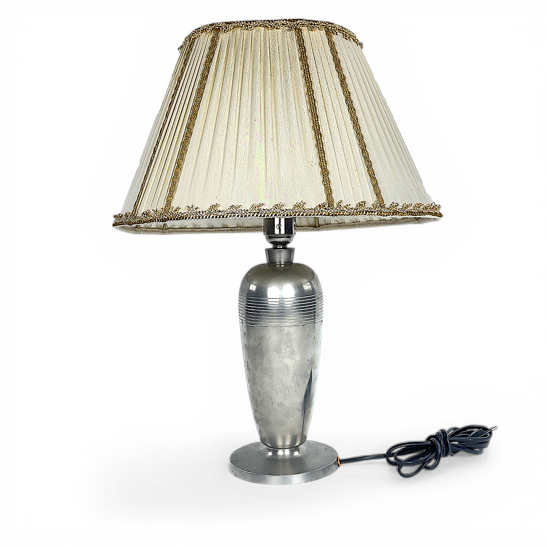 BORDSLAMPA, tenn, GAB Guldsmedsaktiebolaget, Stockholm, 1938.