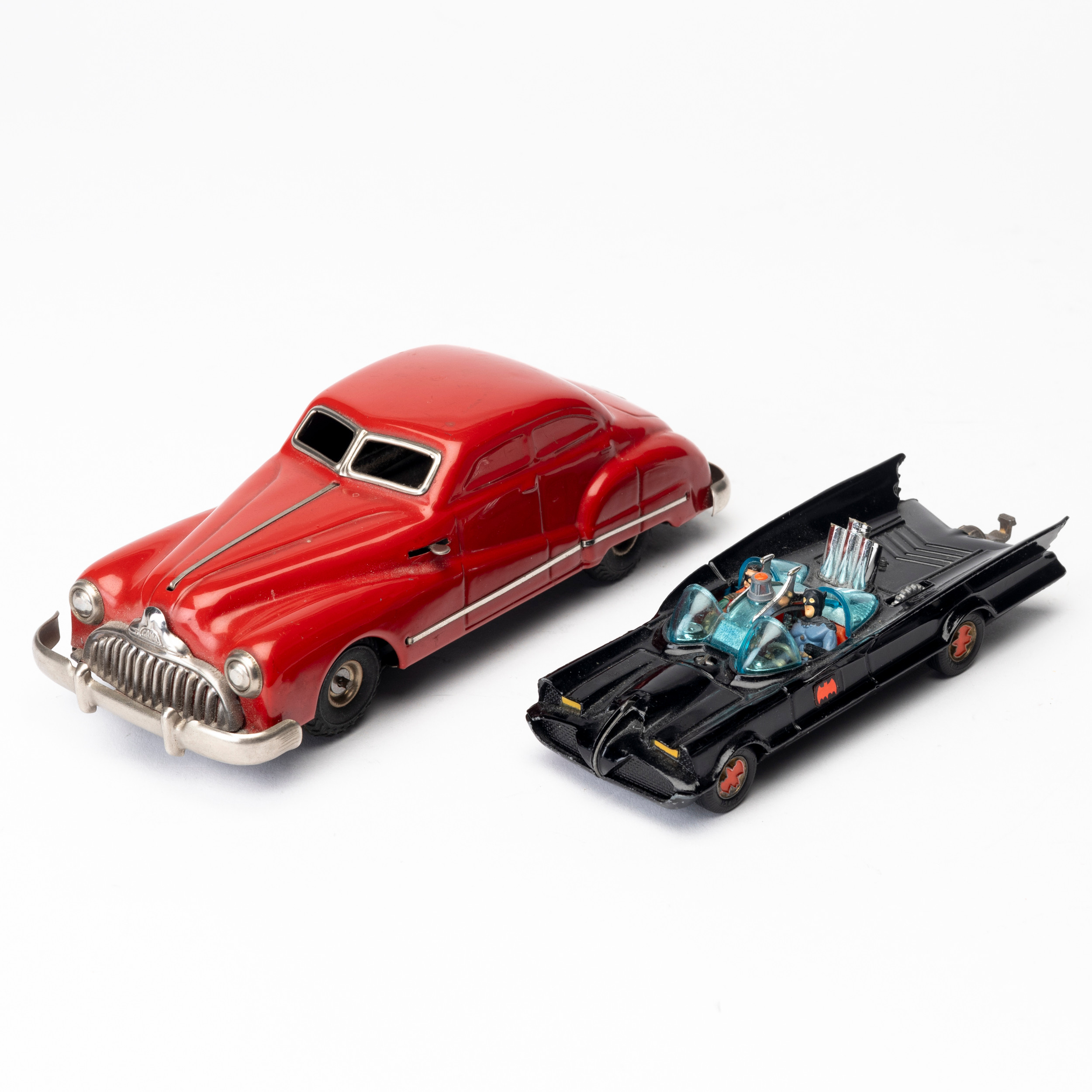 GAMA/SCHUCO samt CORGI, 2 st, bland annat "Batman".