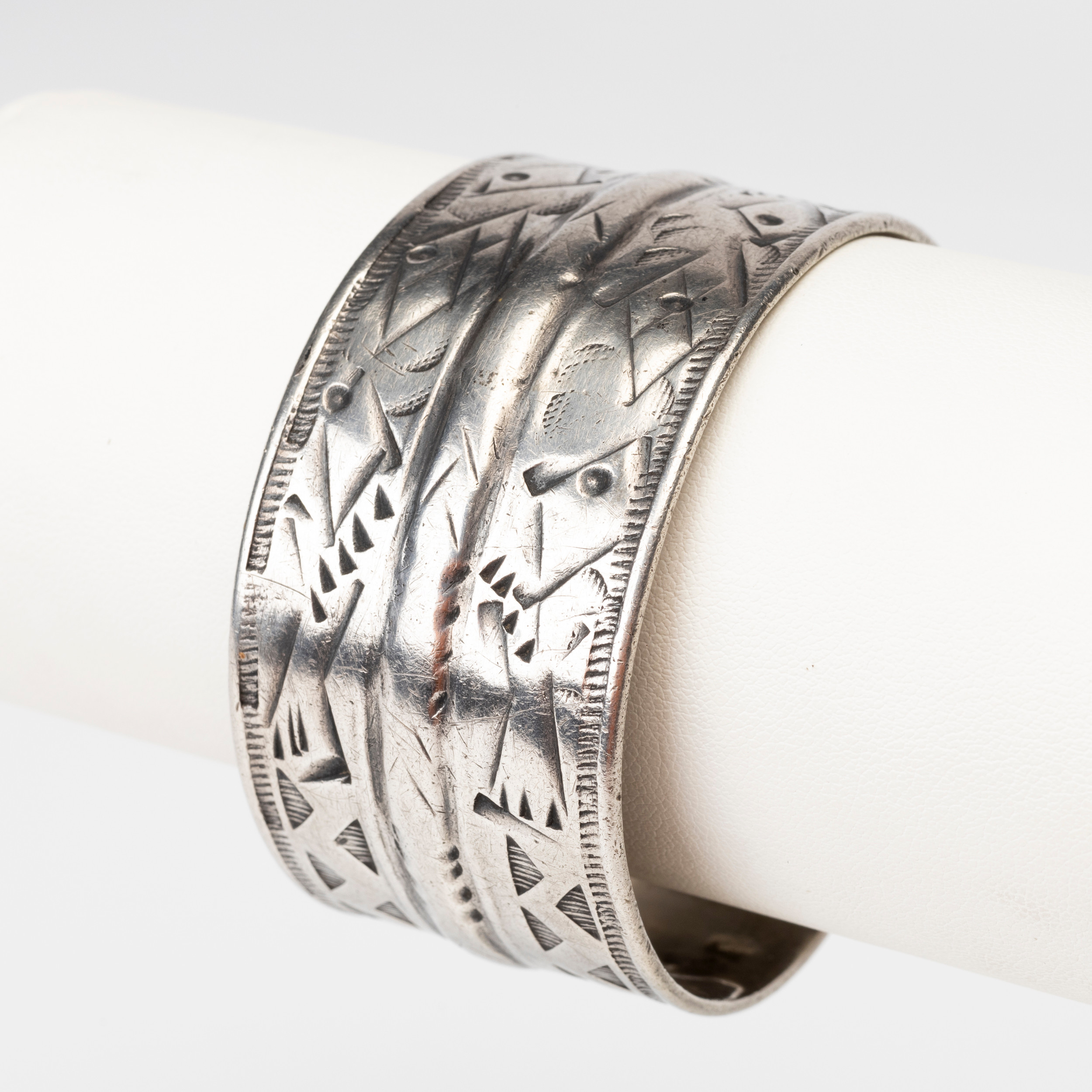 ARMRING, silver, otydliga stämplar, troligen Mexiko.