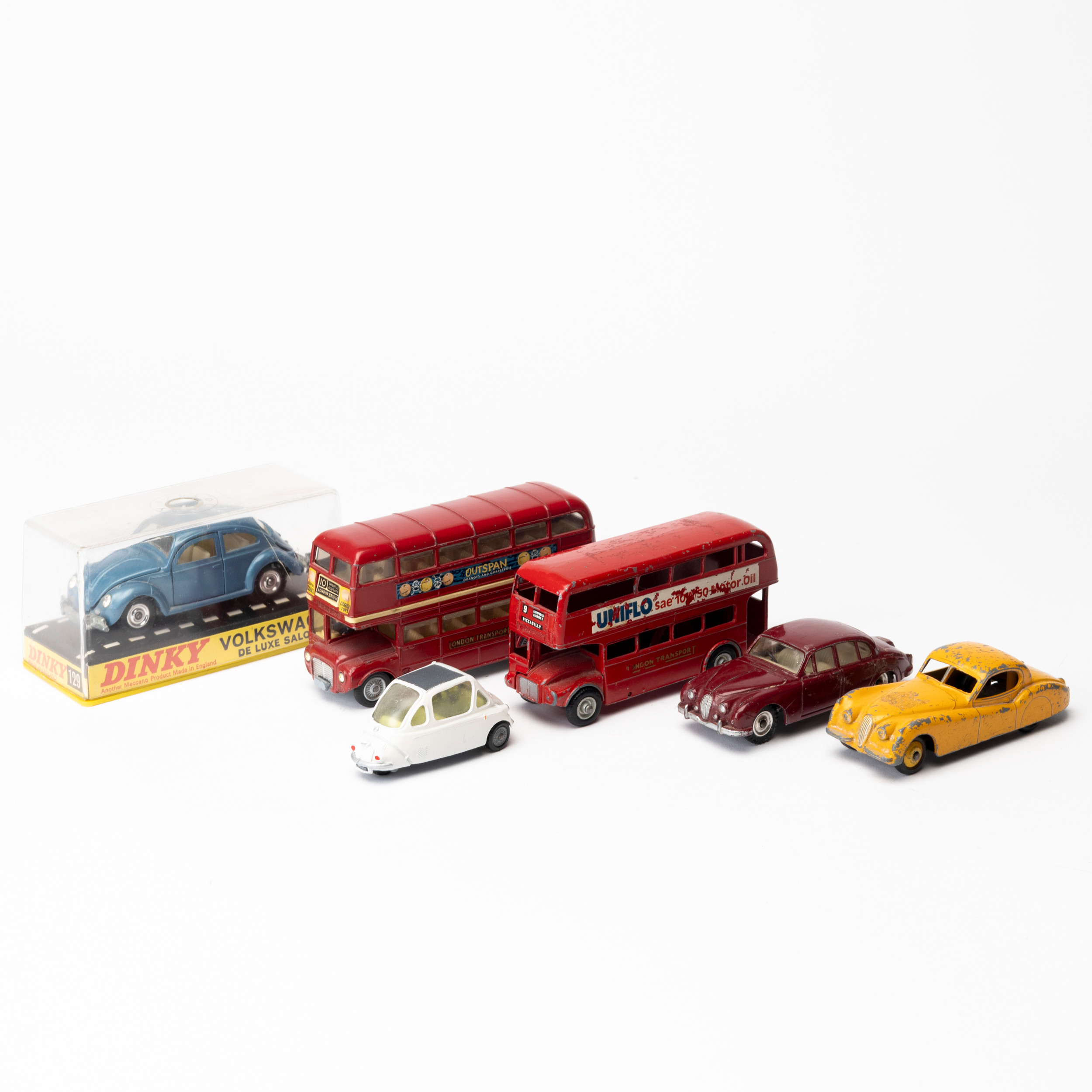 MODELLBILAR, 6 st, Dinky Toys, Corgi Toys, Budgie Toys.