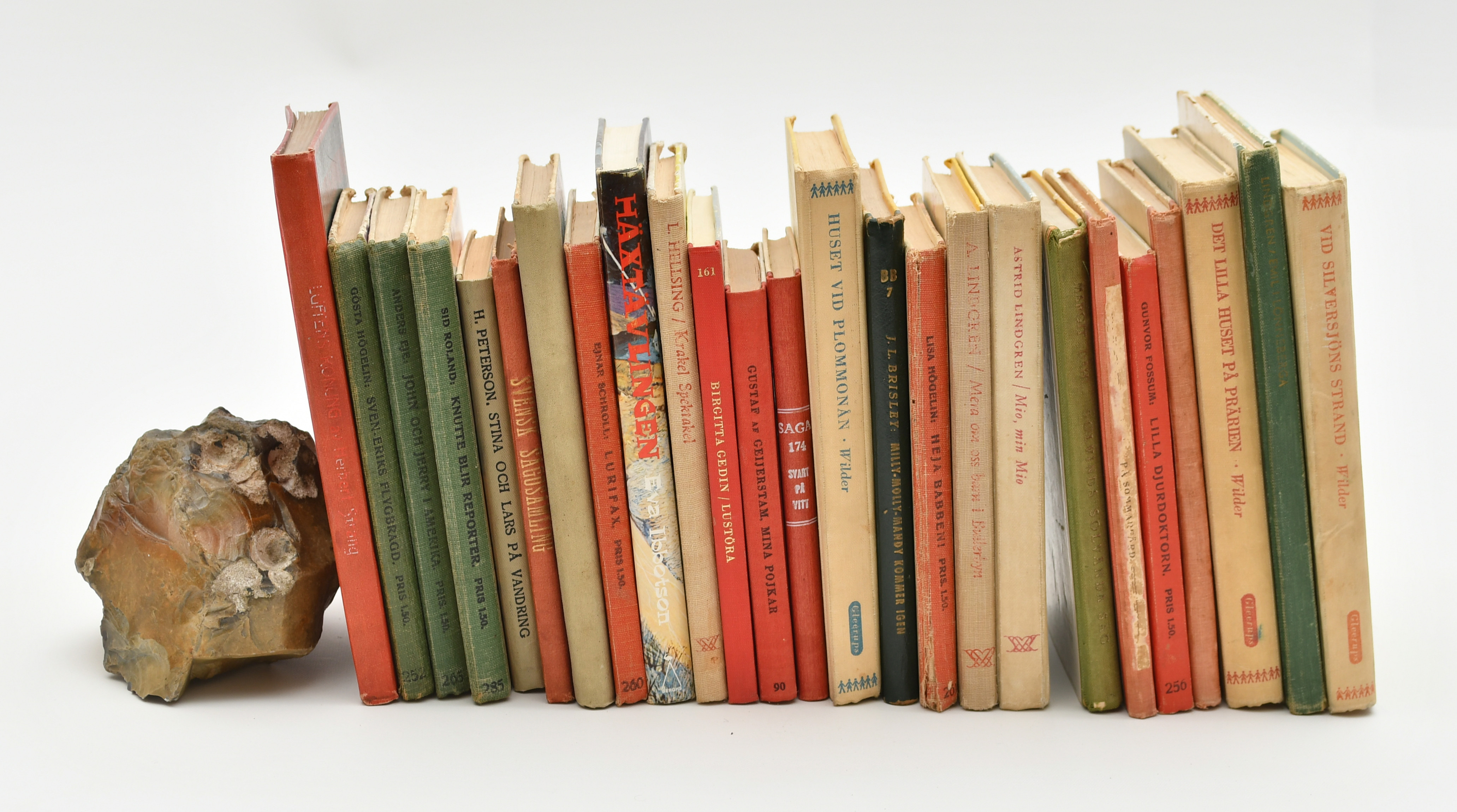 Parti äldre barnböcker. 25 Volymer.