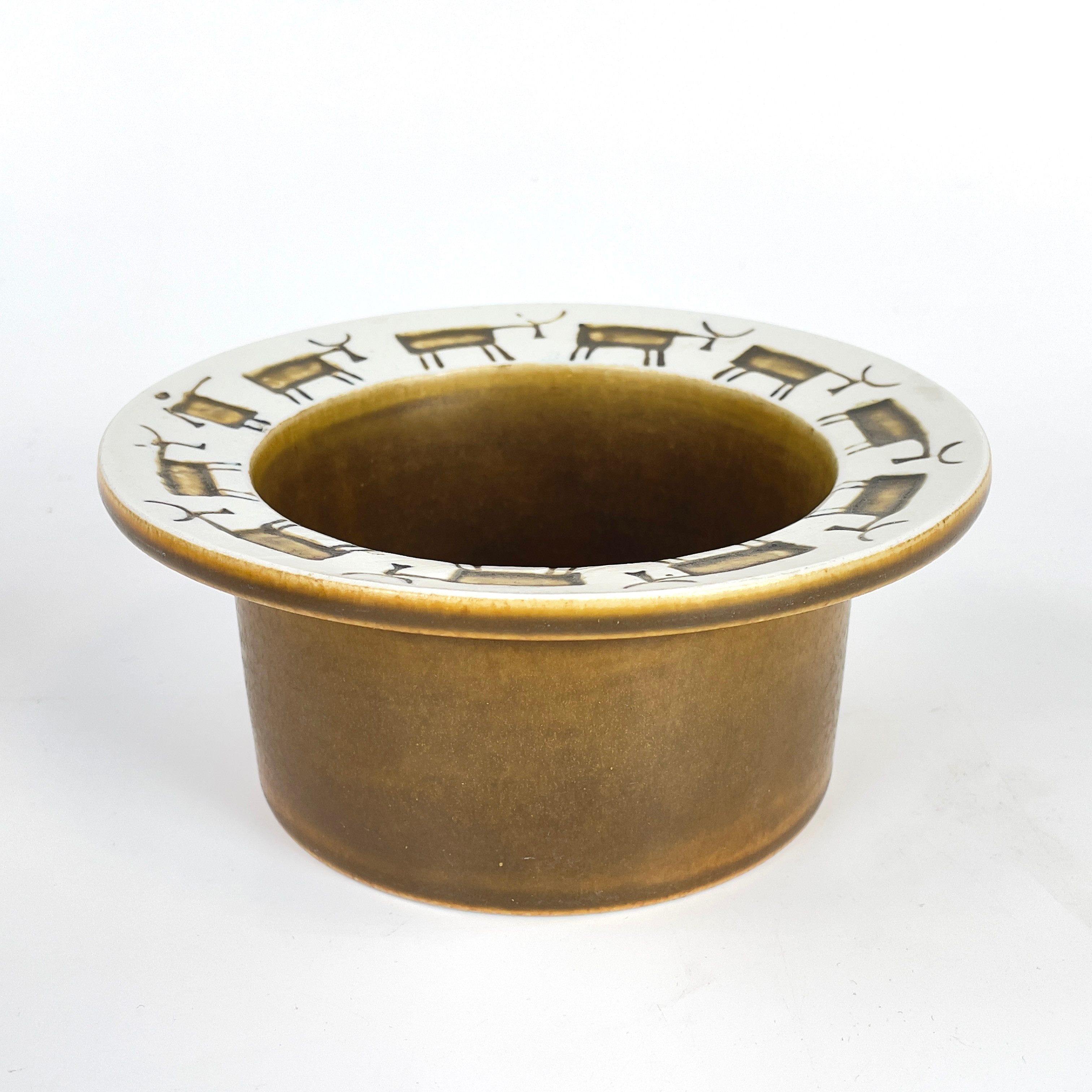 LISA LARSON. Skål, "Thalia", stengods, Gustavsberg.