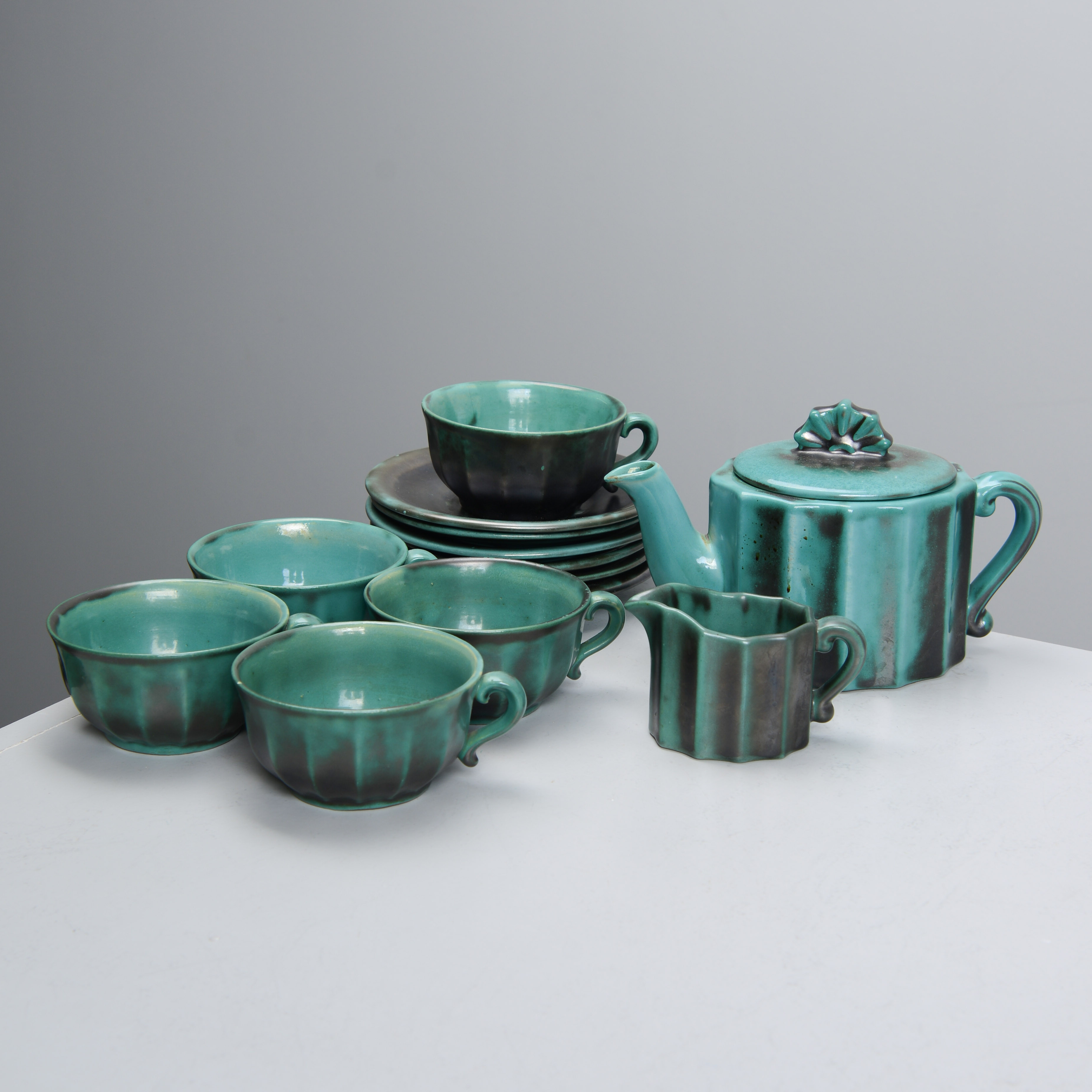 ANNA-LISA THOMSON. Teservis, 8 delar, S:t Eriks/Upsala Ekeby, 1930-tal.