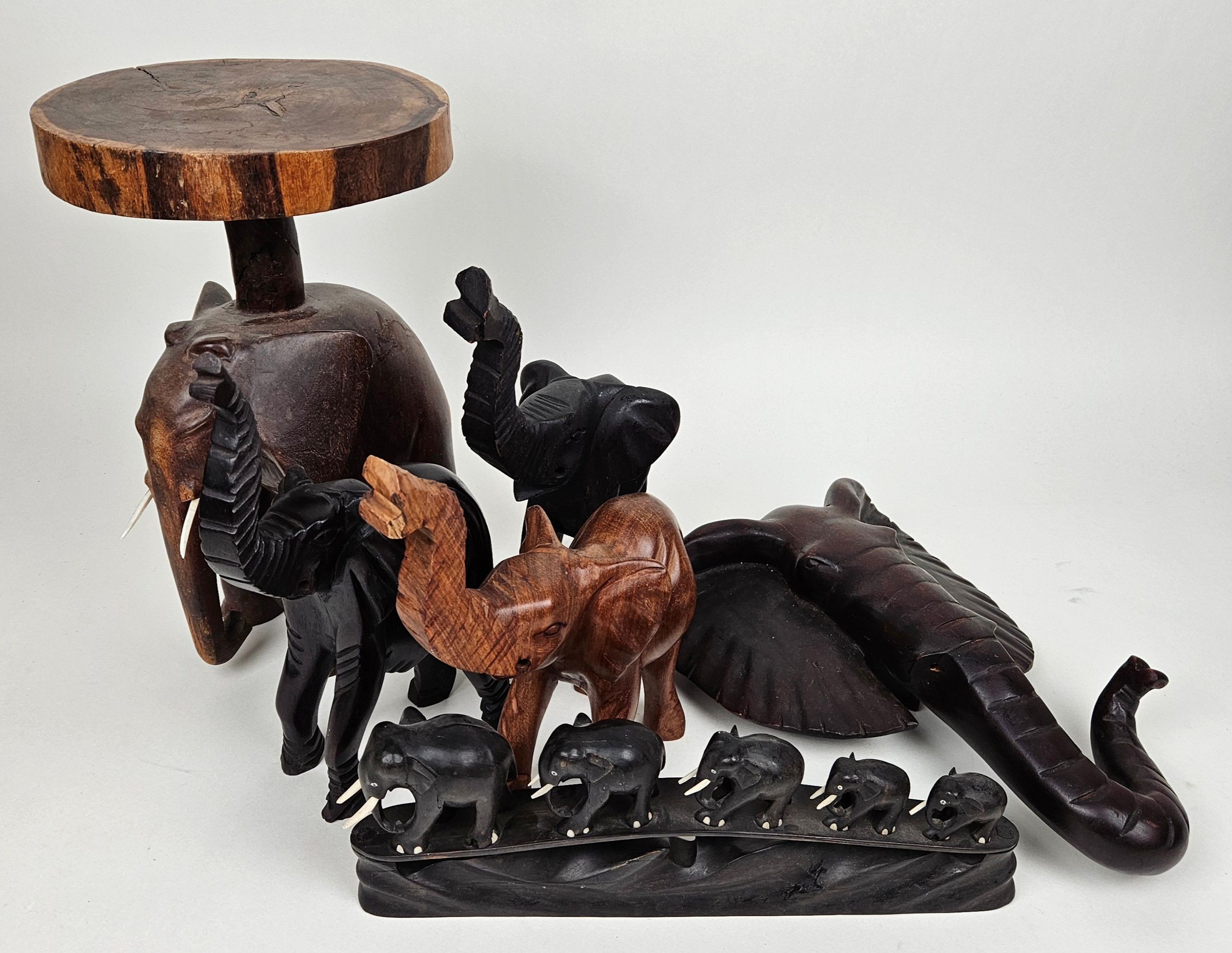 ELEFANTER, 6 st, trä.