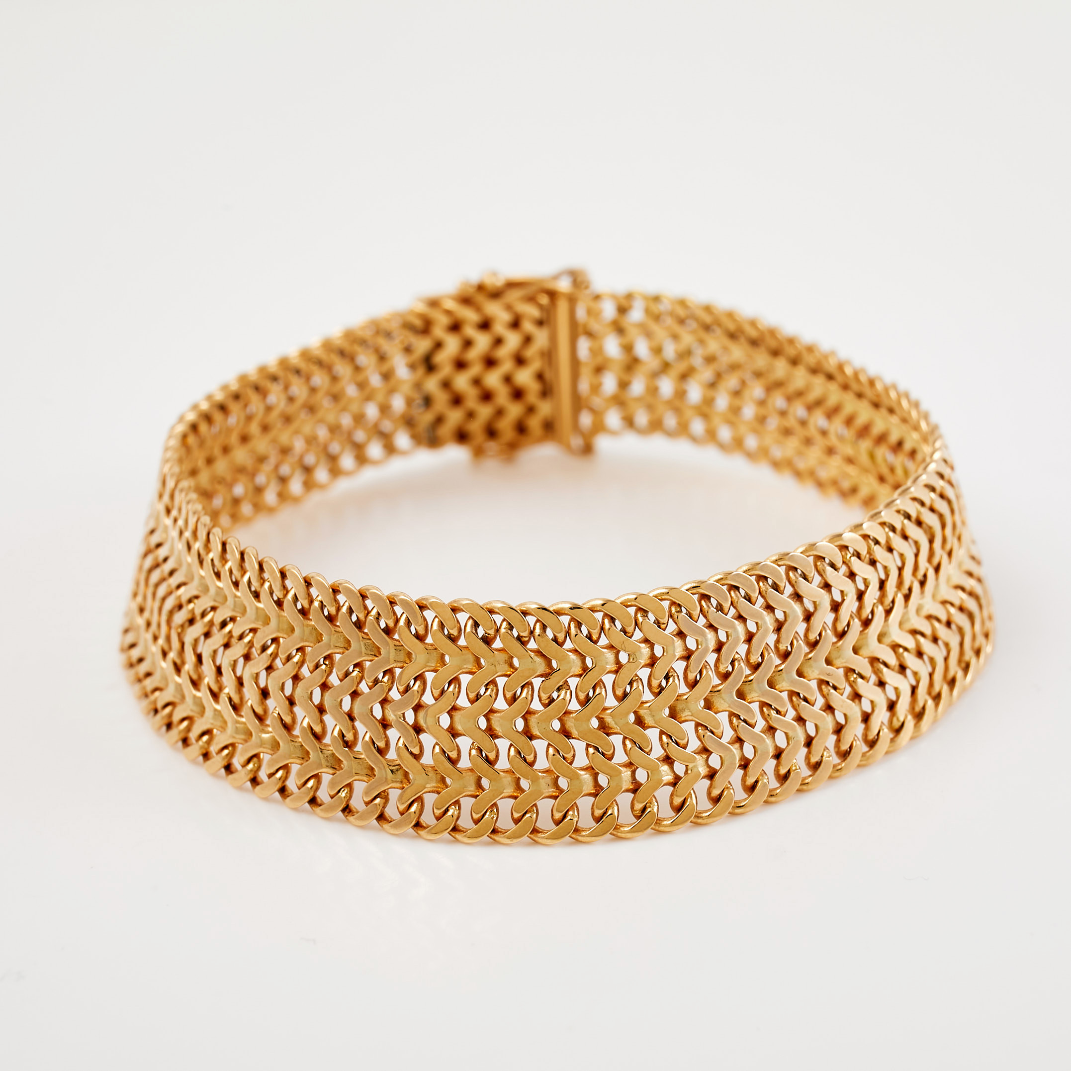 ARMBAND, 18 k guld, fiskbenslänk, Ädelsmycken Aktiebolag, Stockholm, 1970.