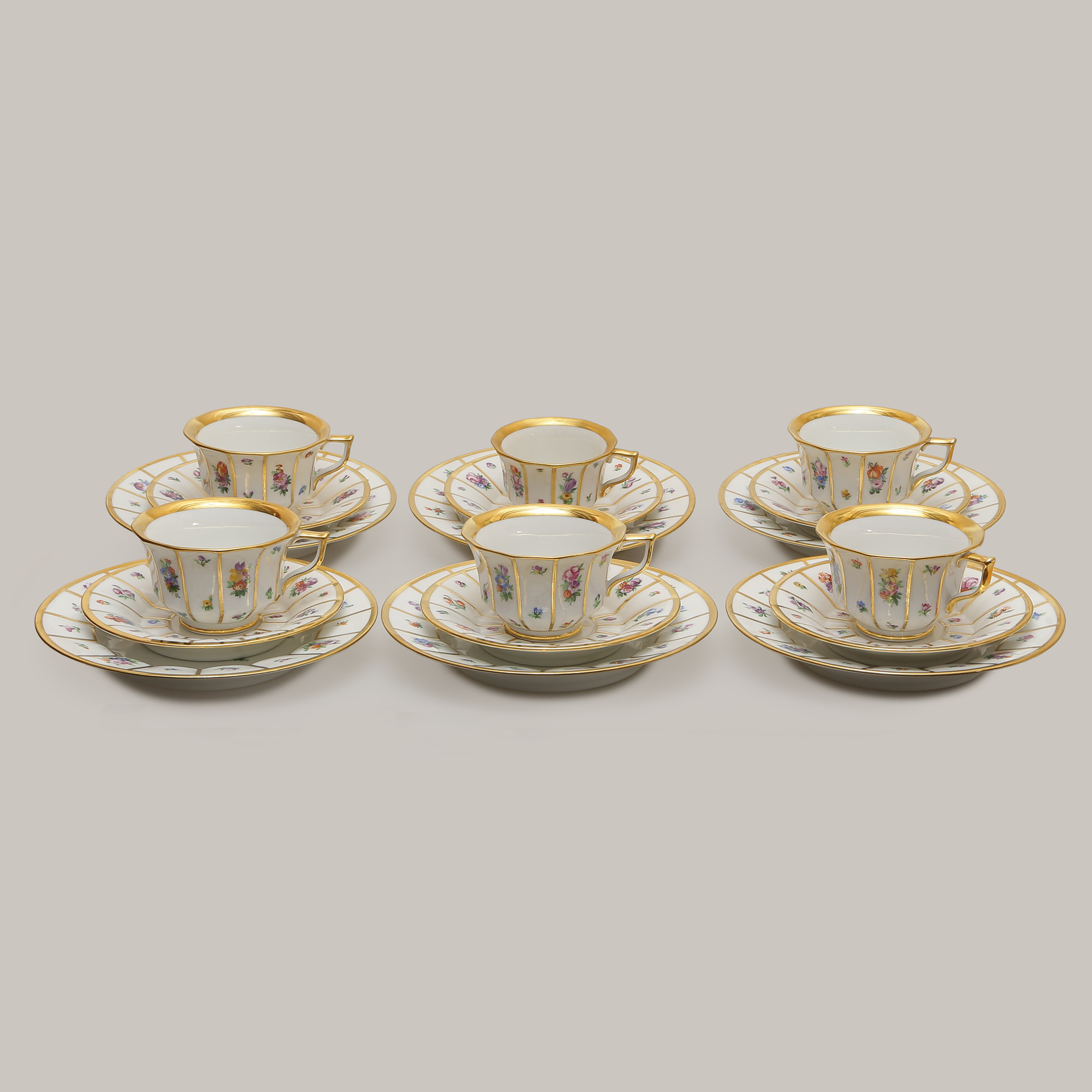 ROYAL COPENHAGEN "HENRIETTE" PORSLIN, 21 DELAR, KAFFESERVIS, 1940/1950-TAL.