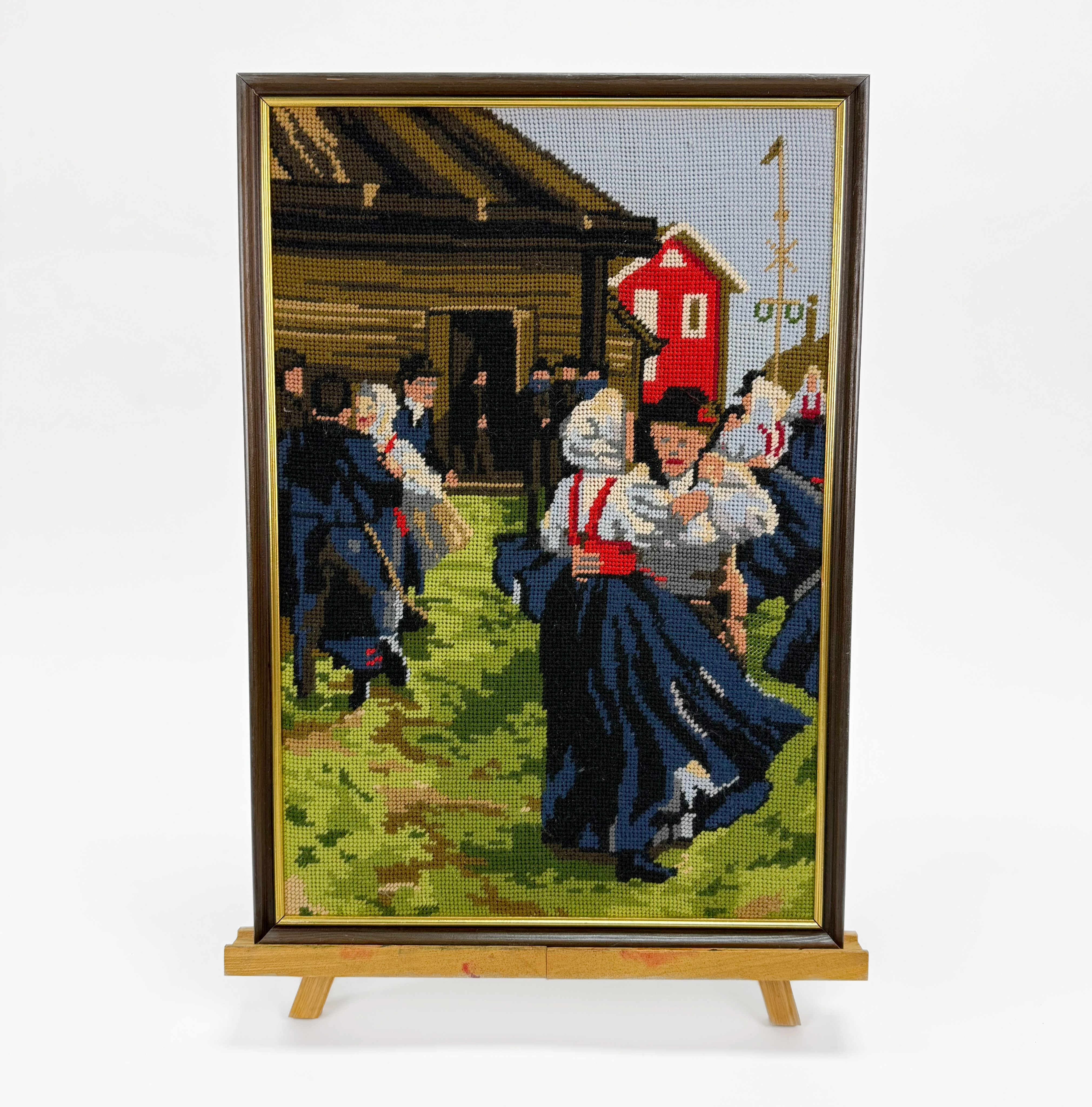 BRODERAD TAVLA - Midsommardansen, hantverk, 1900 talets andra hälft.