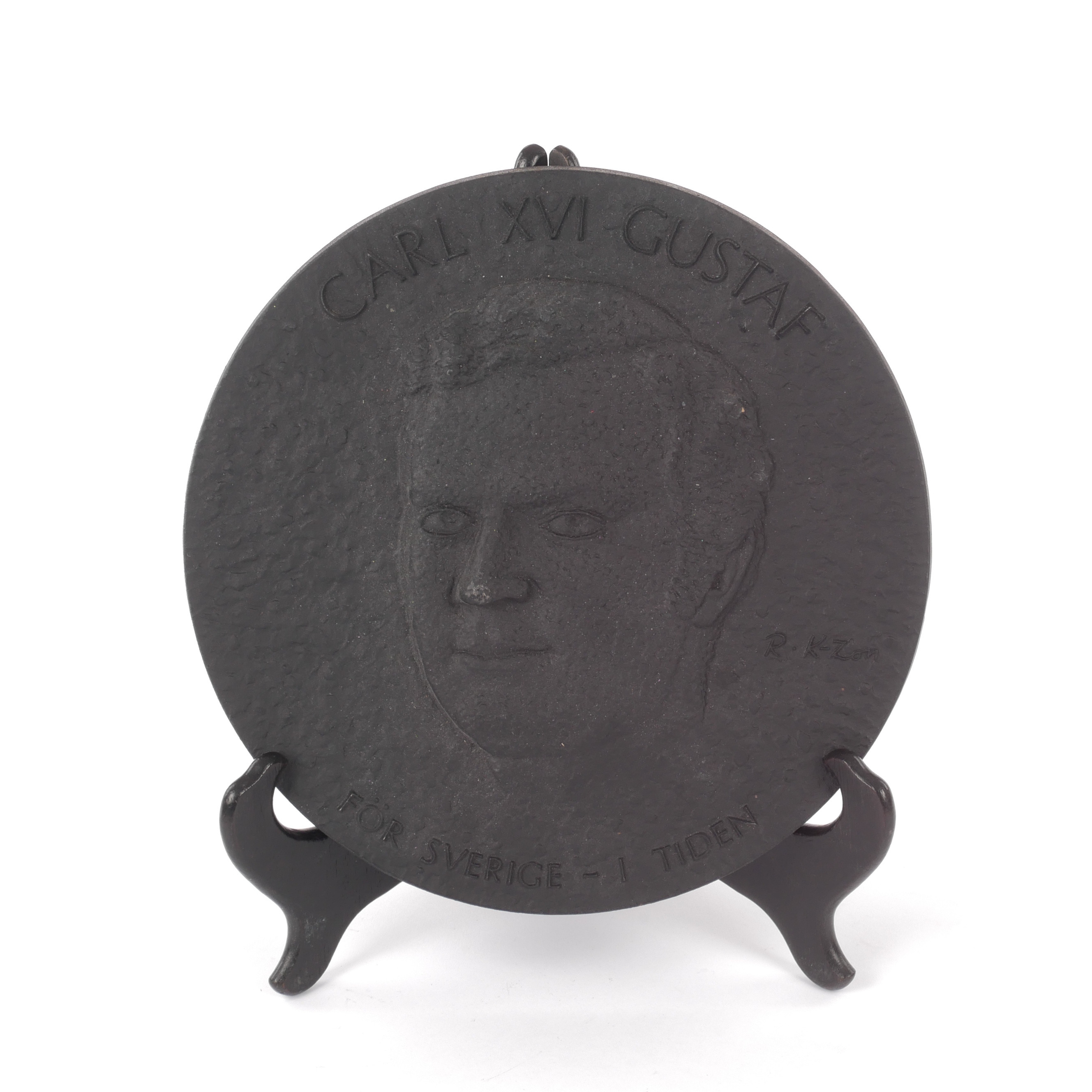 RUNE KARLZON. Kunglig medaljong, gjutjärn, Norrahammar, signerad.