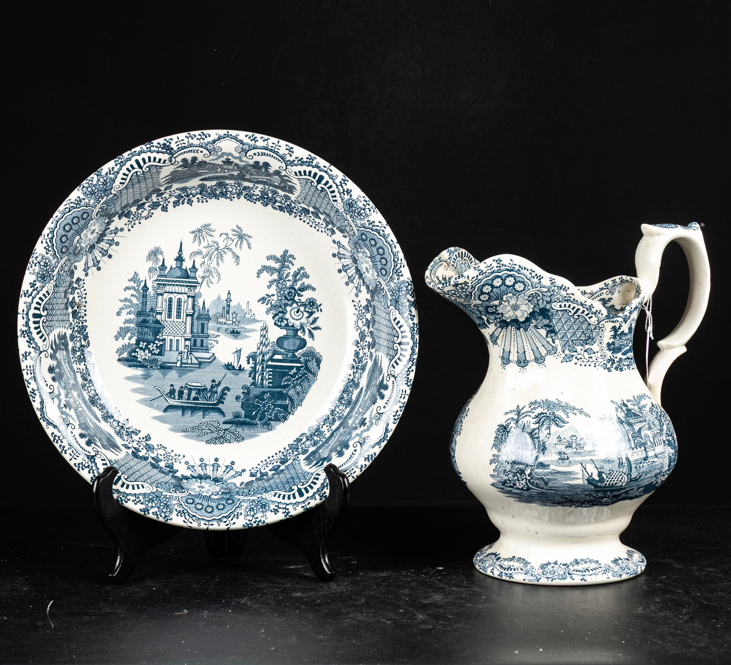 KANNA, med tvättfat, La Cartuja de Sevilla.