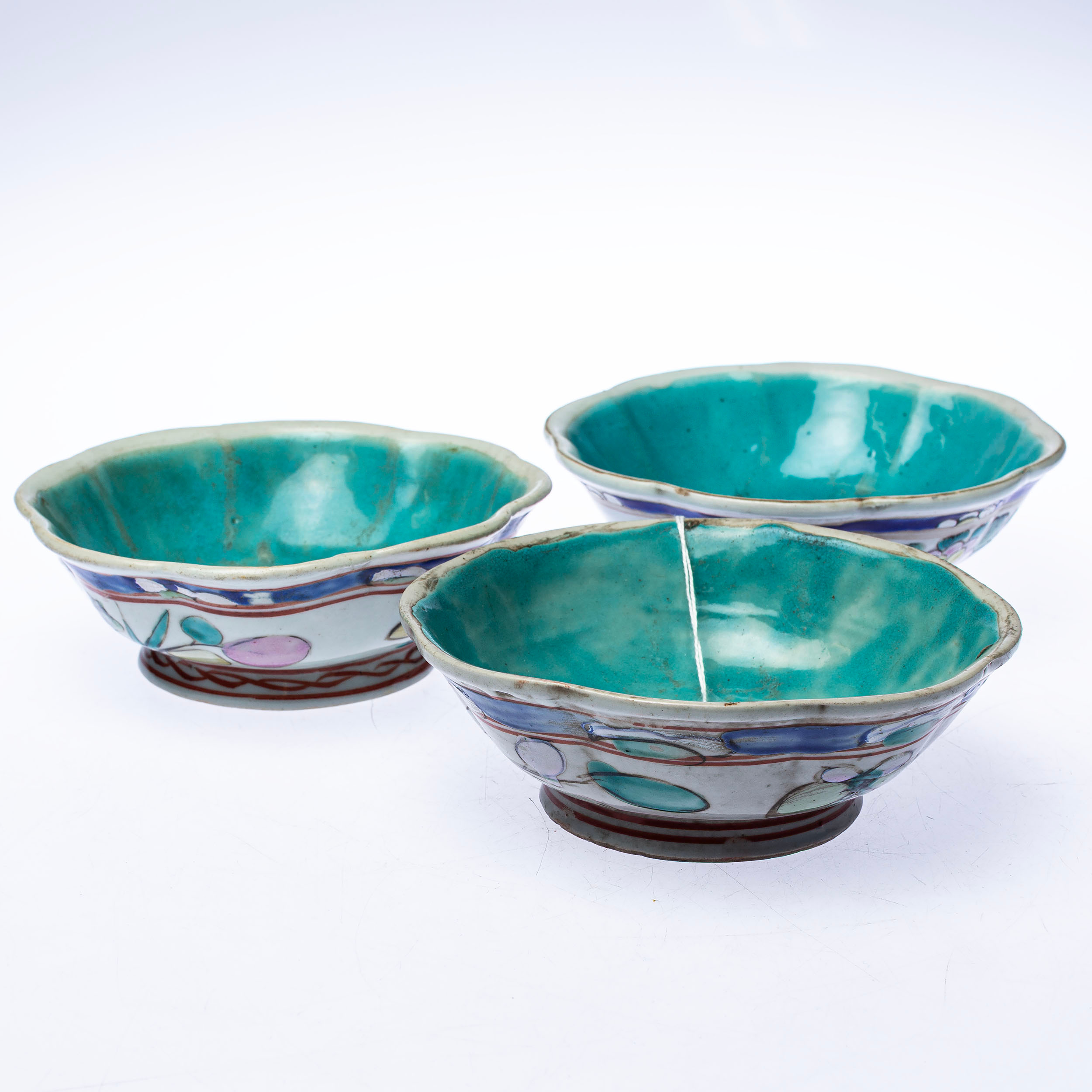 SKÅLAR, 3 st, porslin, Kina, 17/1800 - tal.