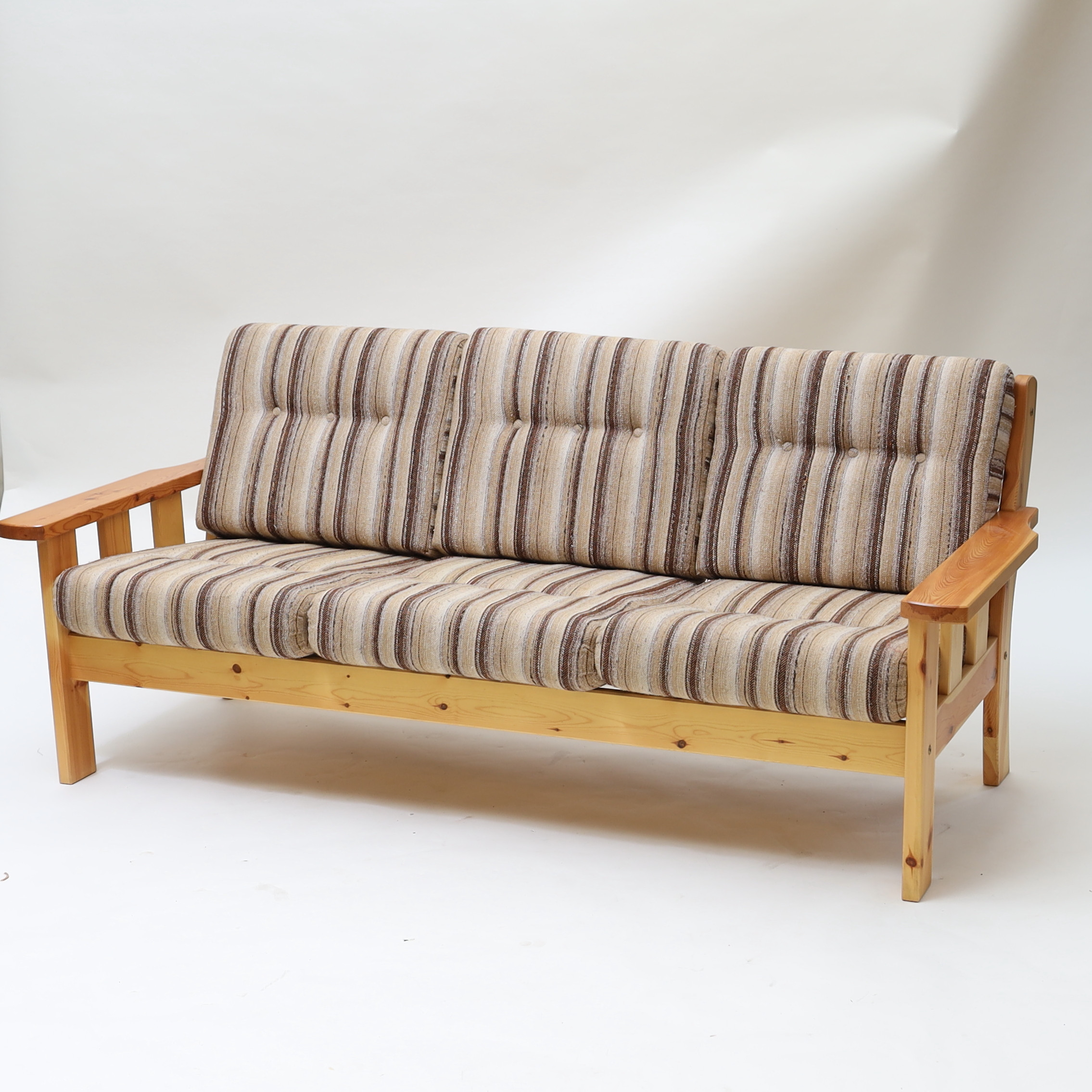 SOFFA, 1900-talets andra hälft.