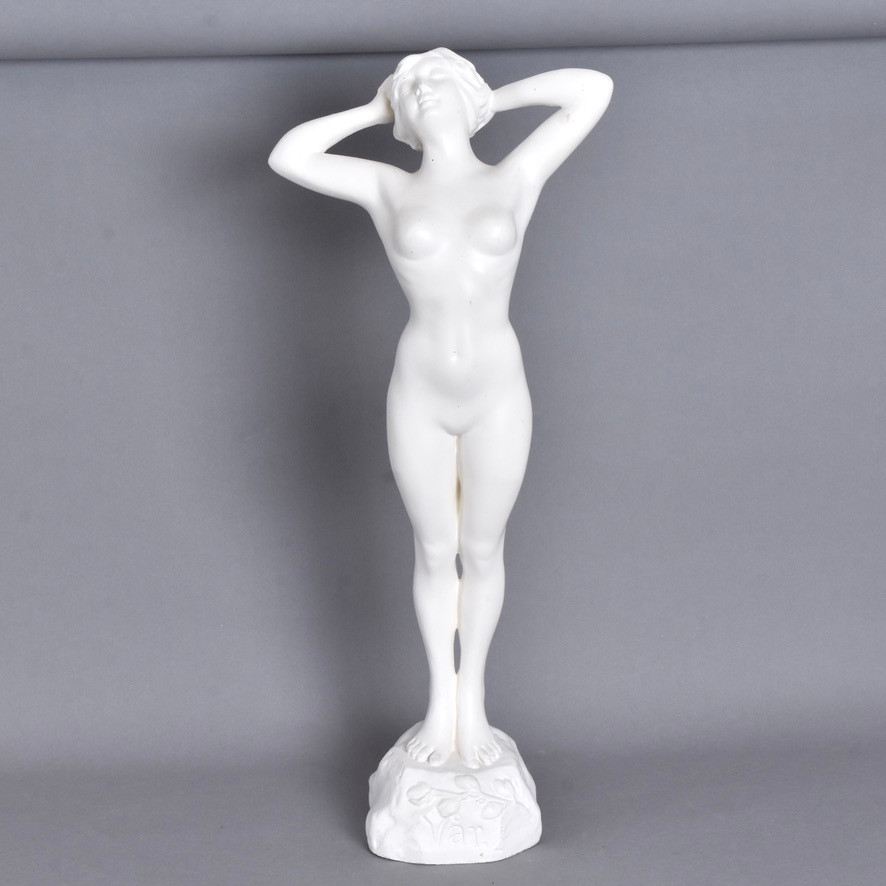 SKULPTUR, bemålad gips, "Vår".