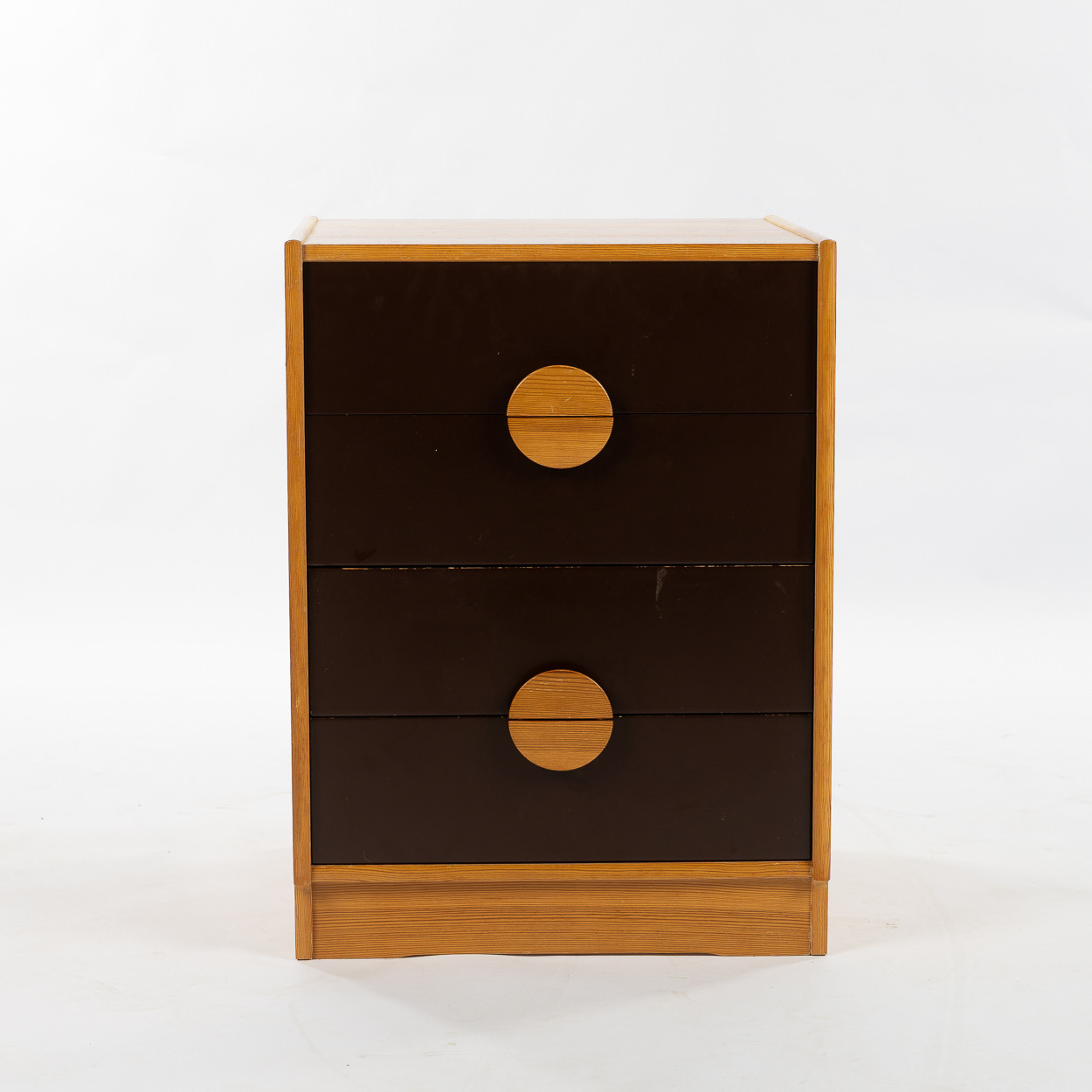 TOMAS JELINEK. Byrå "Flen", Ikea, 1970-tal.