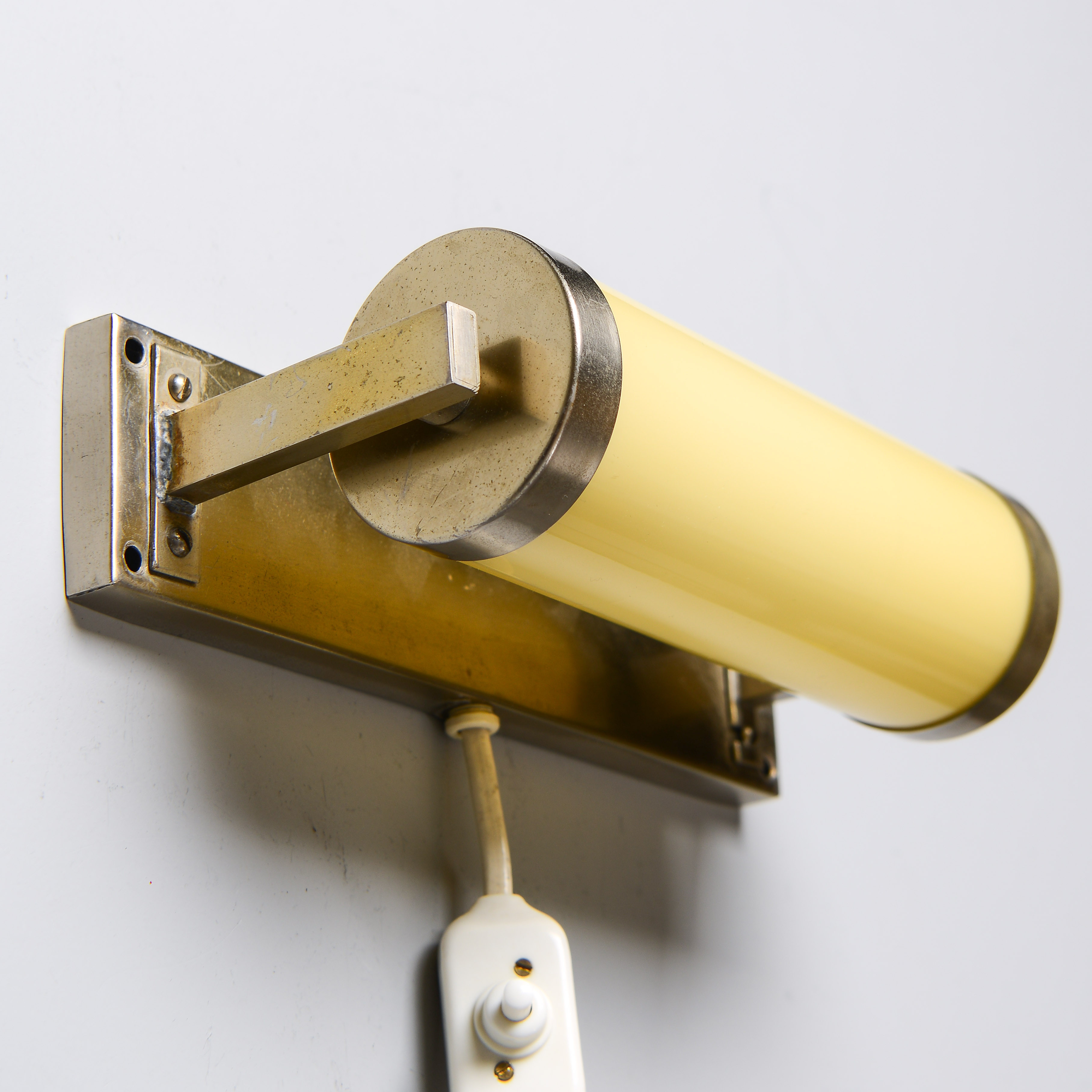 ASEA, vägglampa, modell 65651-2/Cebe, Christian Bergh & C:o, modell 79070-2, 1930-tal.