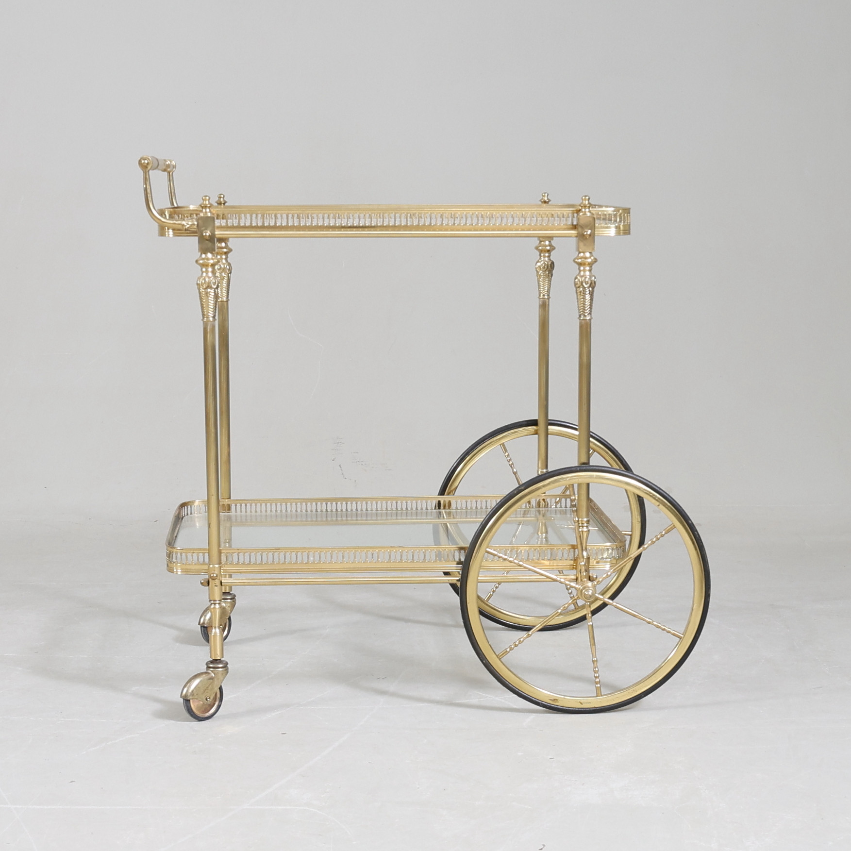 SERVERINGSVAGN, mässing, 1900-tal.