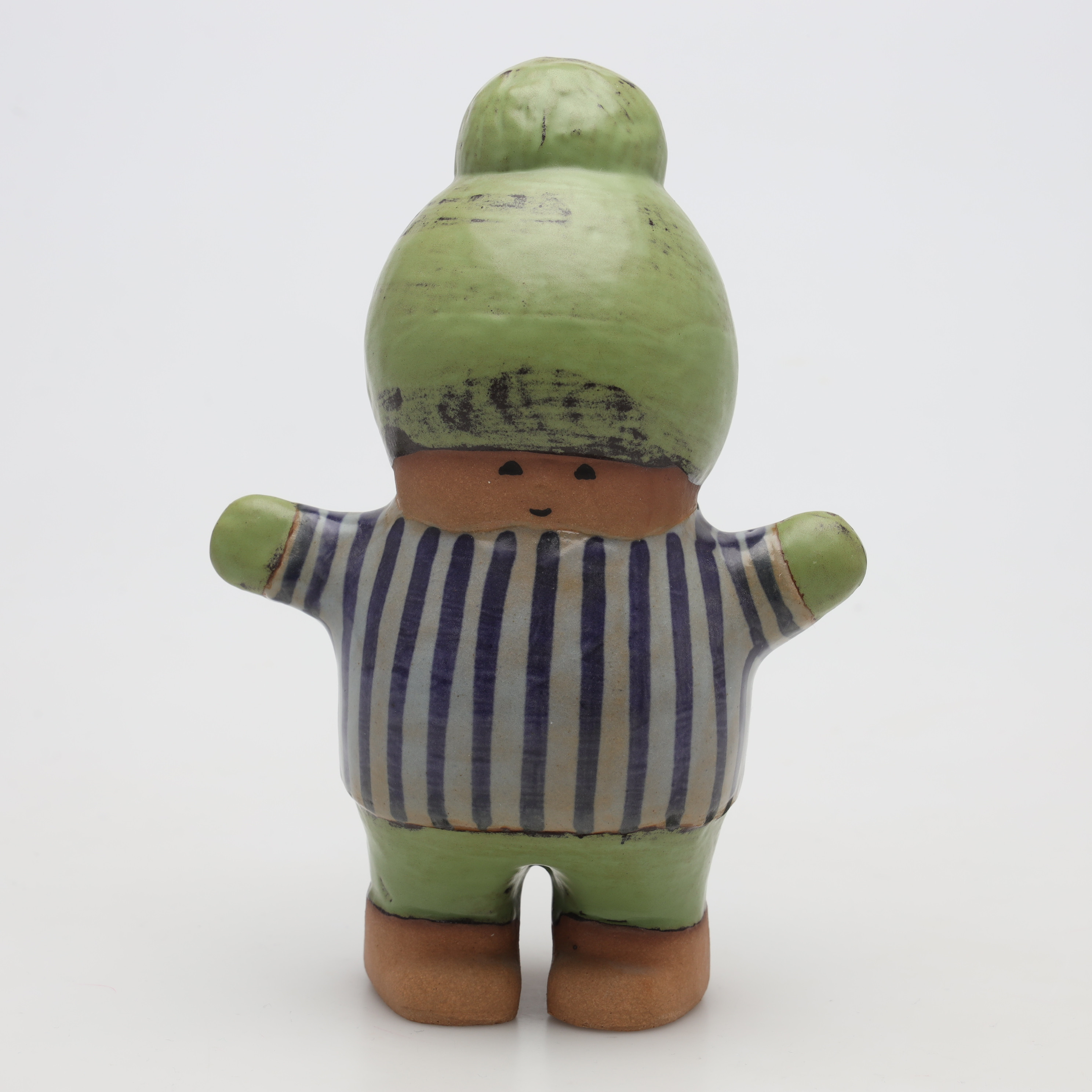 LISA LARSON. FIGURIN, stengods, "Kalle", ur serien "Larsons ungar", Gustavsberg.